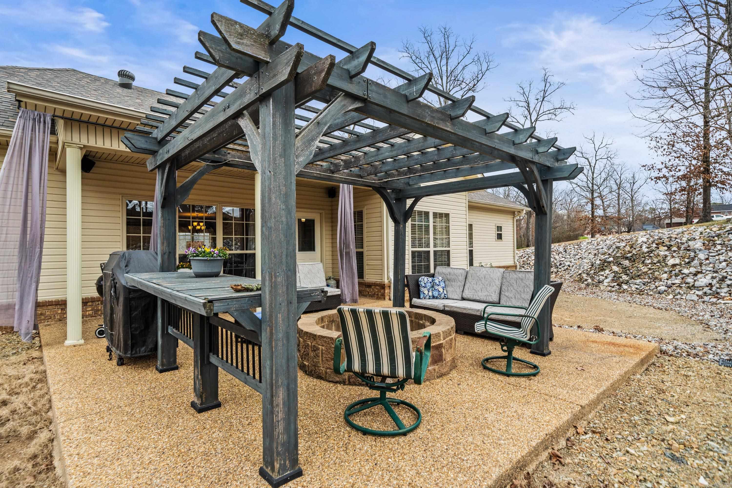 121  Wildwood Forest  Hot Springs, AR