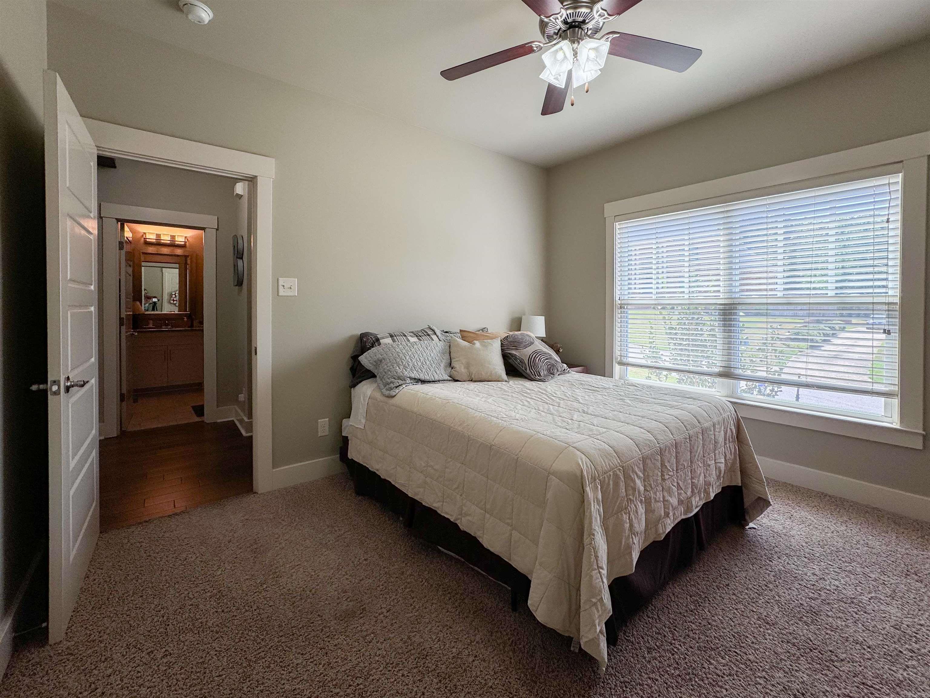 1011  MILLER  Benton, AR