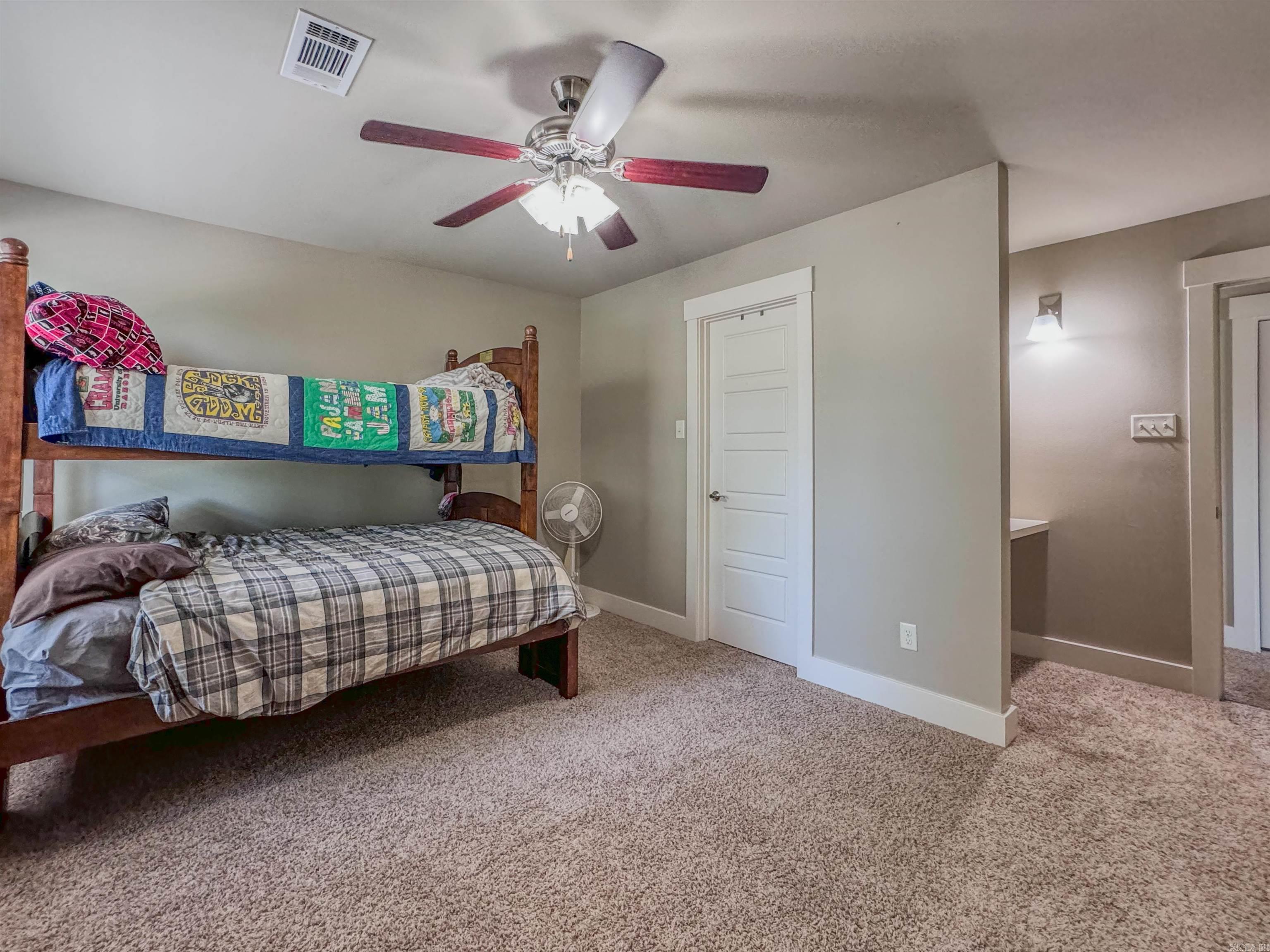 1011  MILLER  Benton, AR