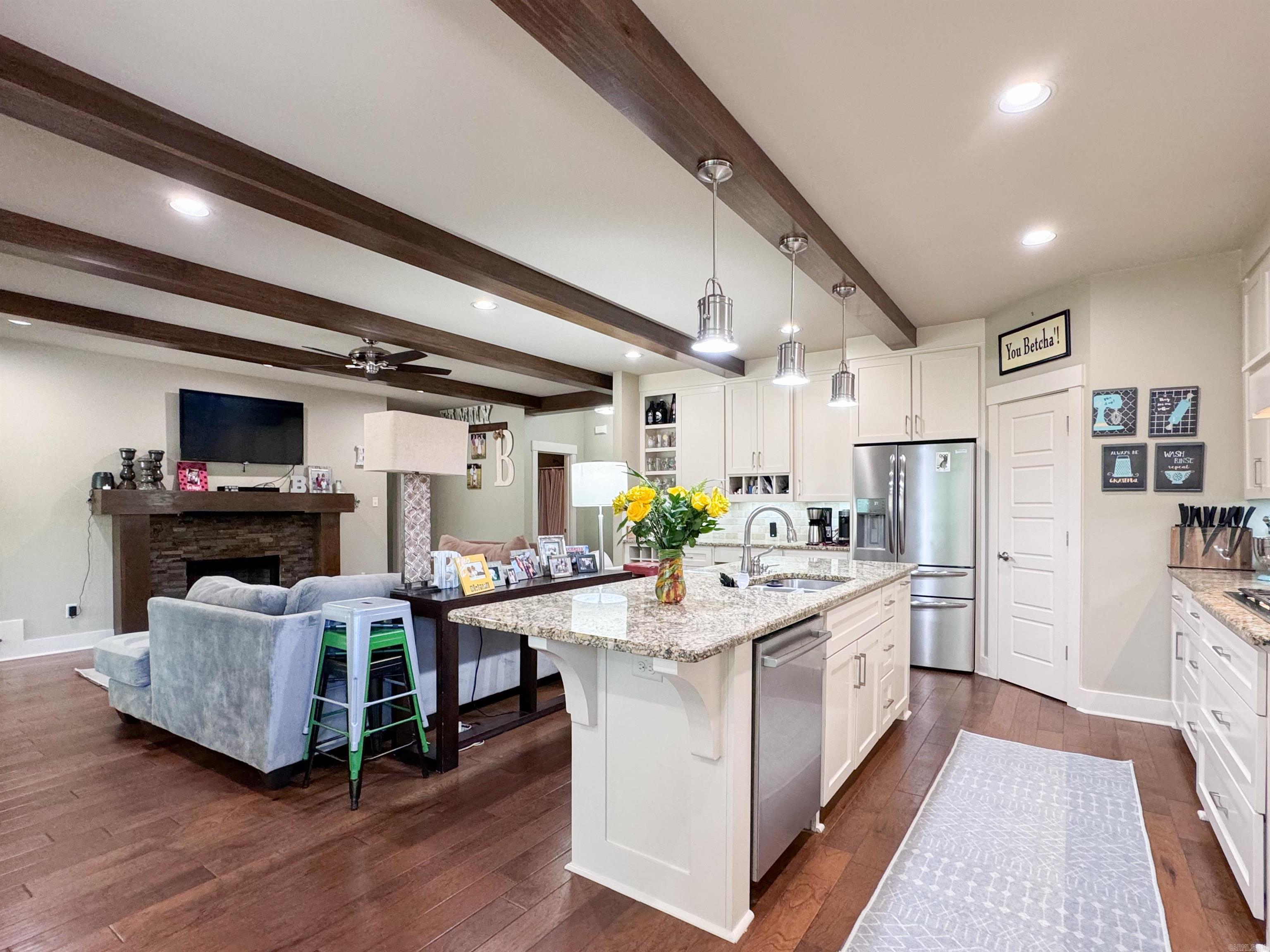1011  MILLER  Benton, AR