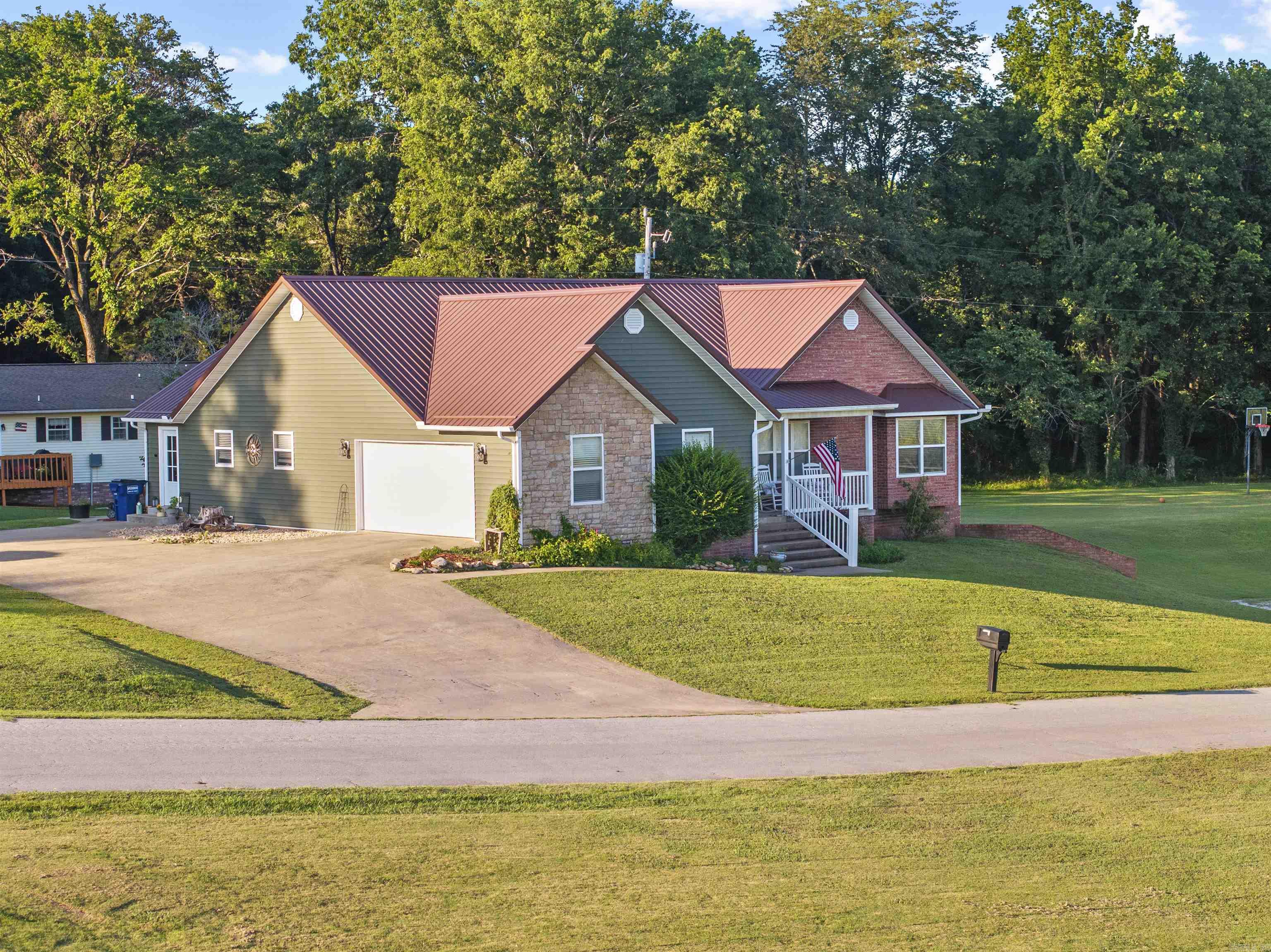 112 Diamond Hills  Diamond City, AR