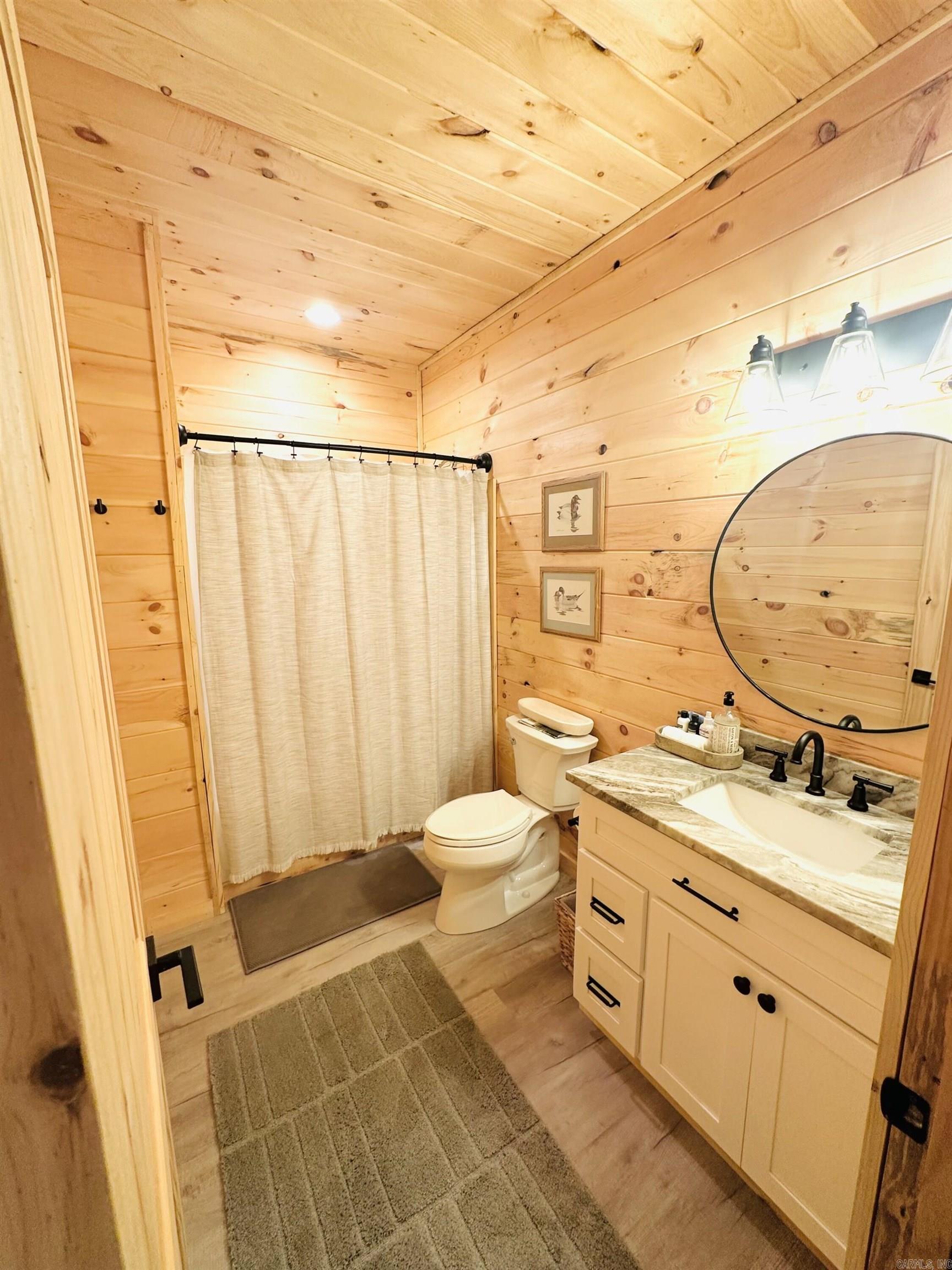 132 state Drive Searcy, AR 72143
