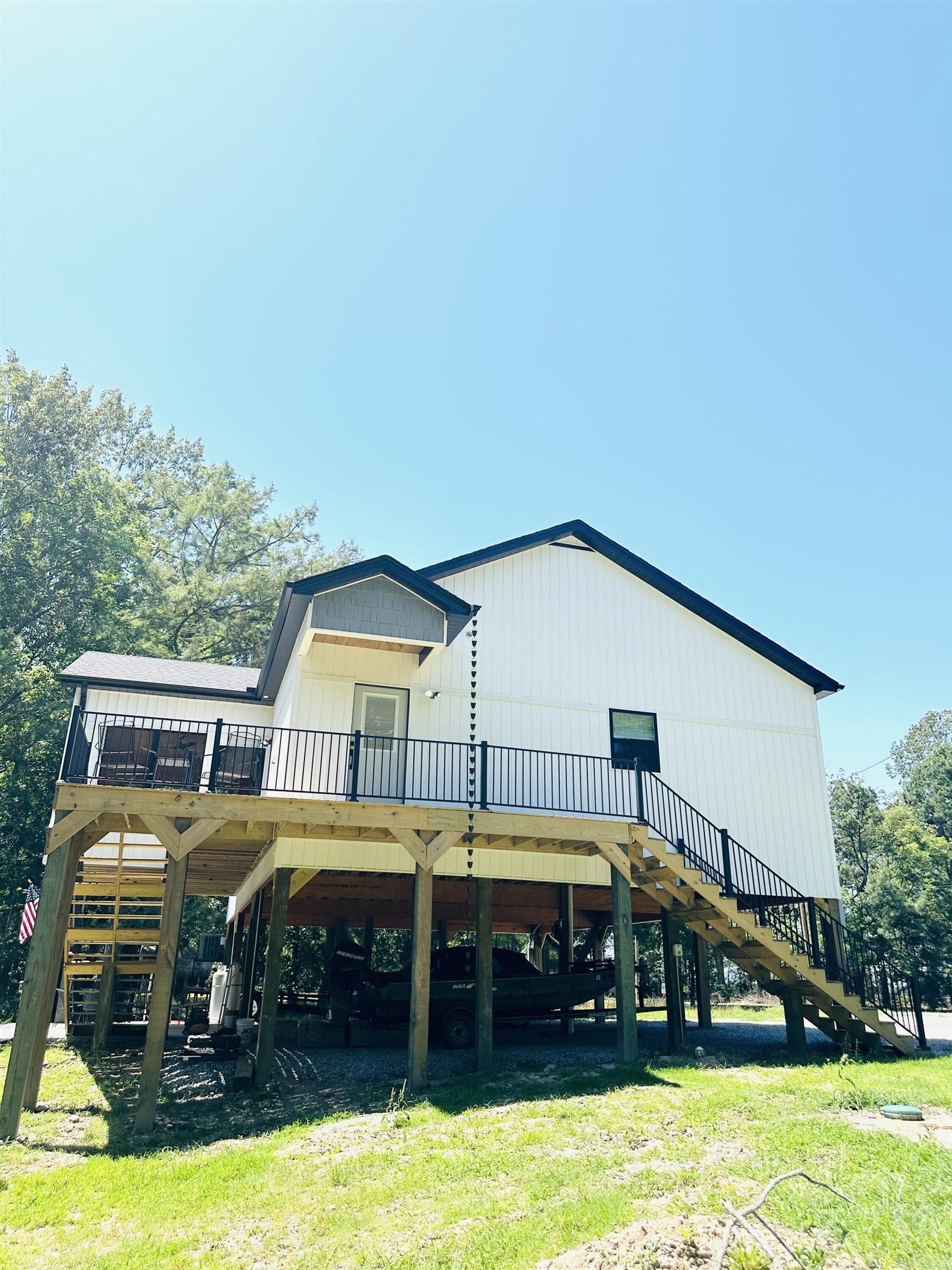 132 state Drive Searcy, AR 72143