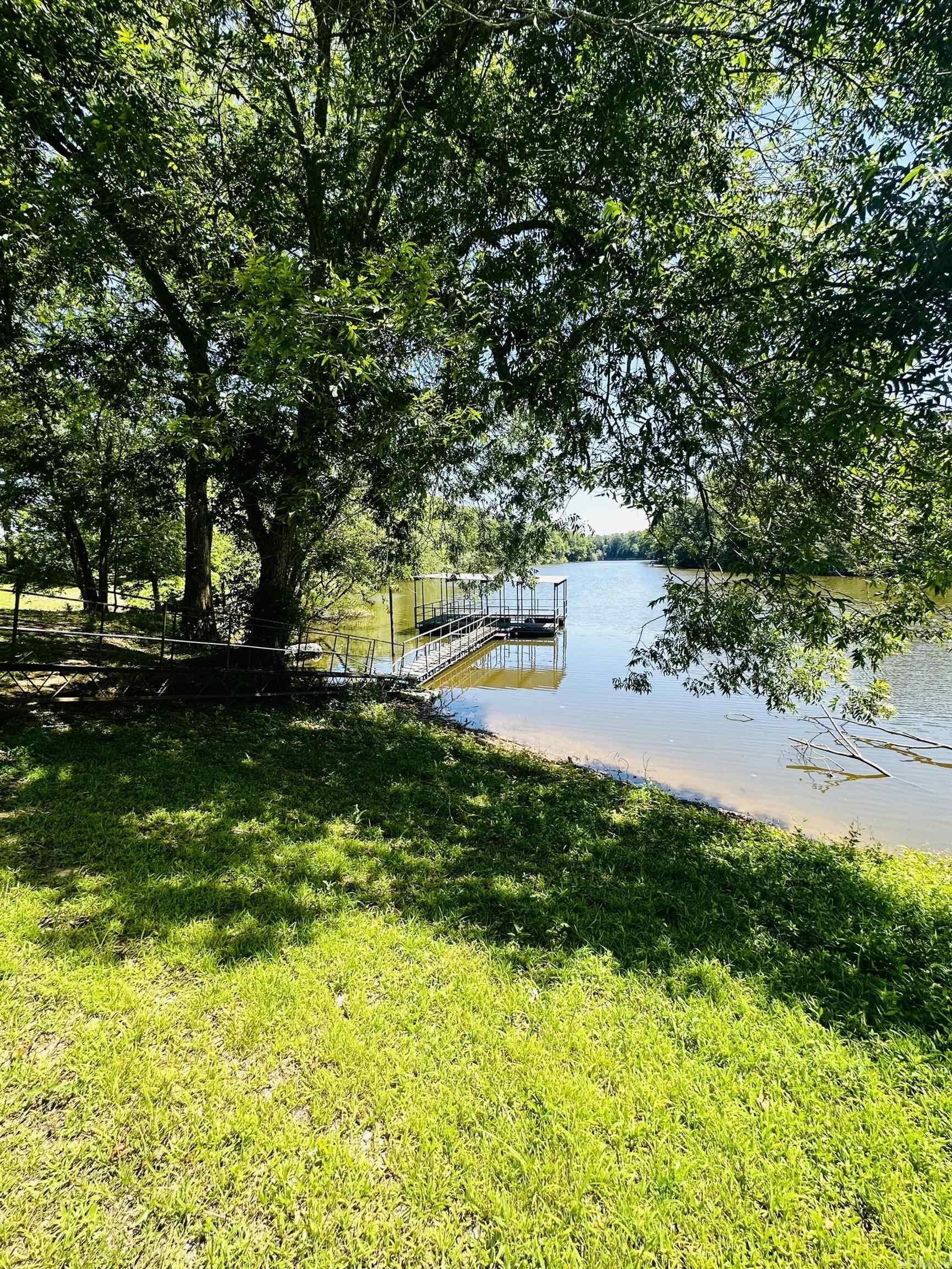 132 state Drive Searcy, AR 72143