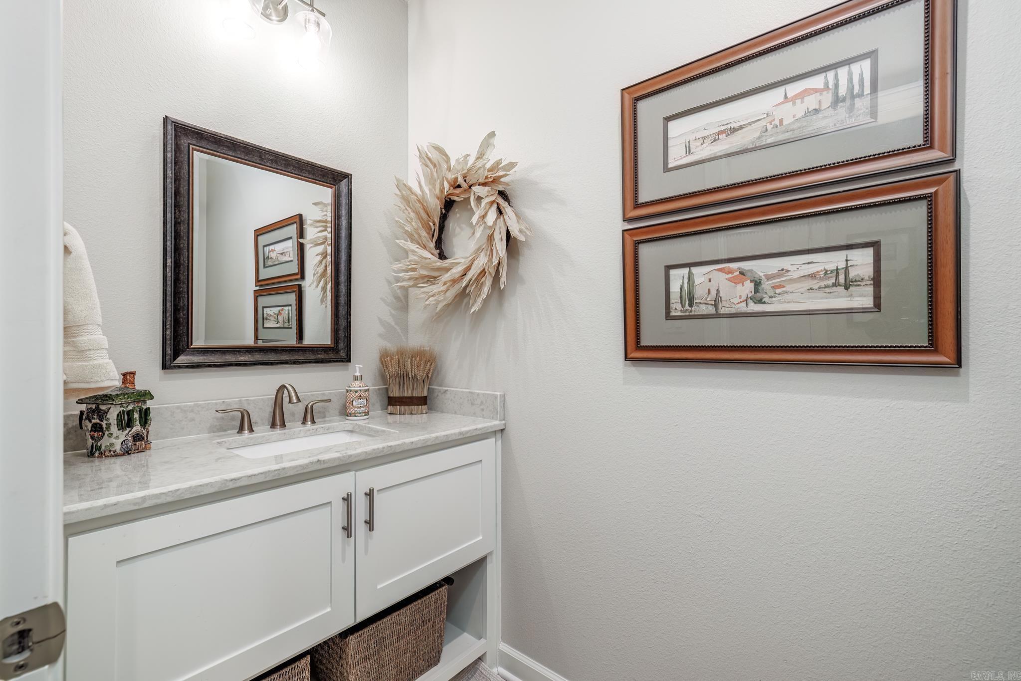 37  Fachado  Hot Springs Village, AR