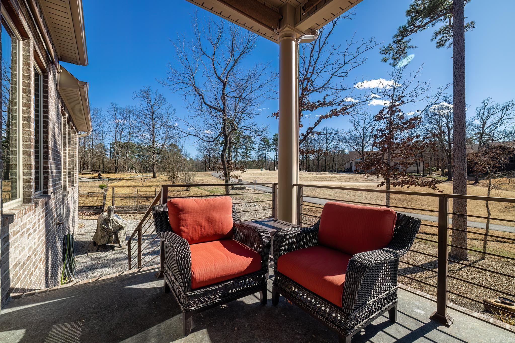 37  Fachado  Hot Springs Village, AR