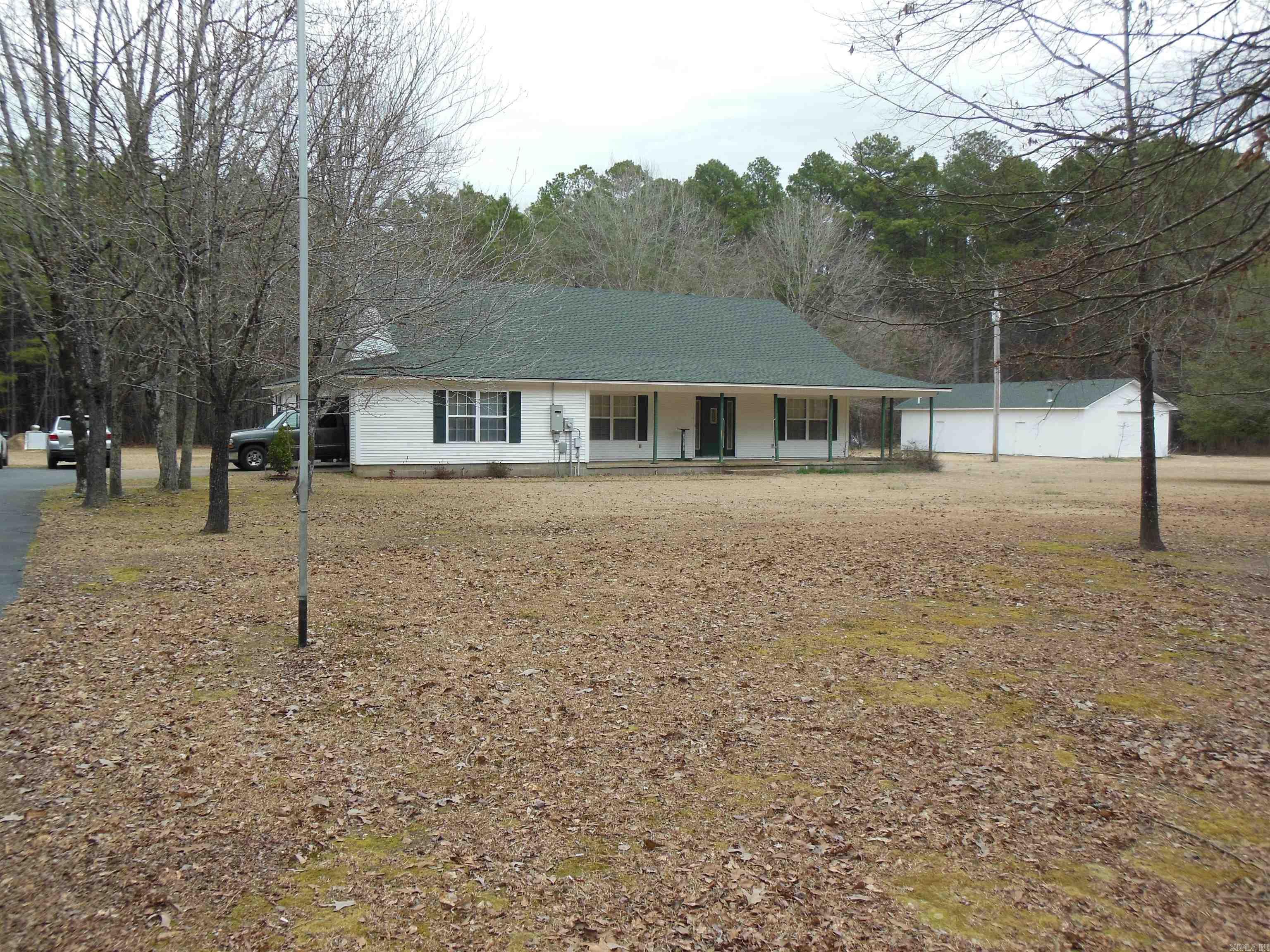 2080  Country Club  Malvern, AR