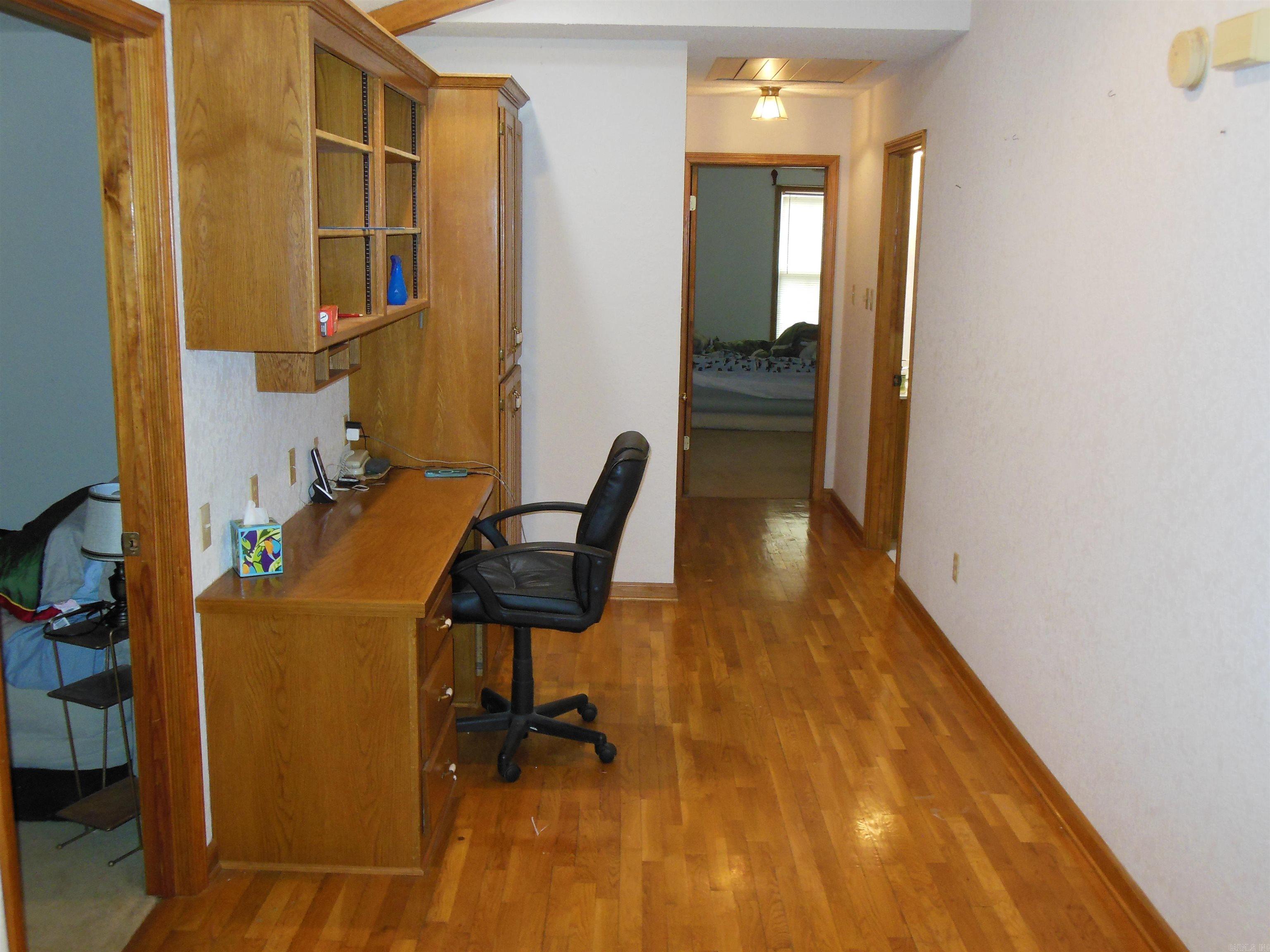 2080  Country Club  Malvern, AR