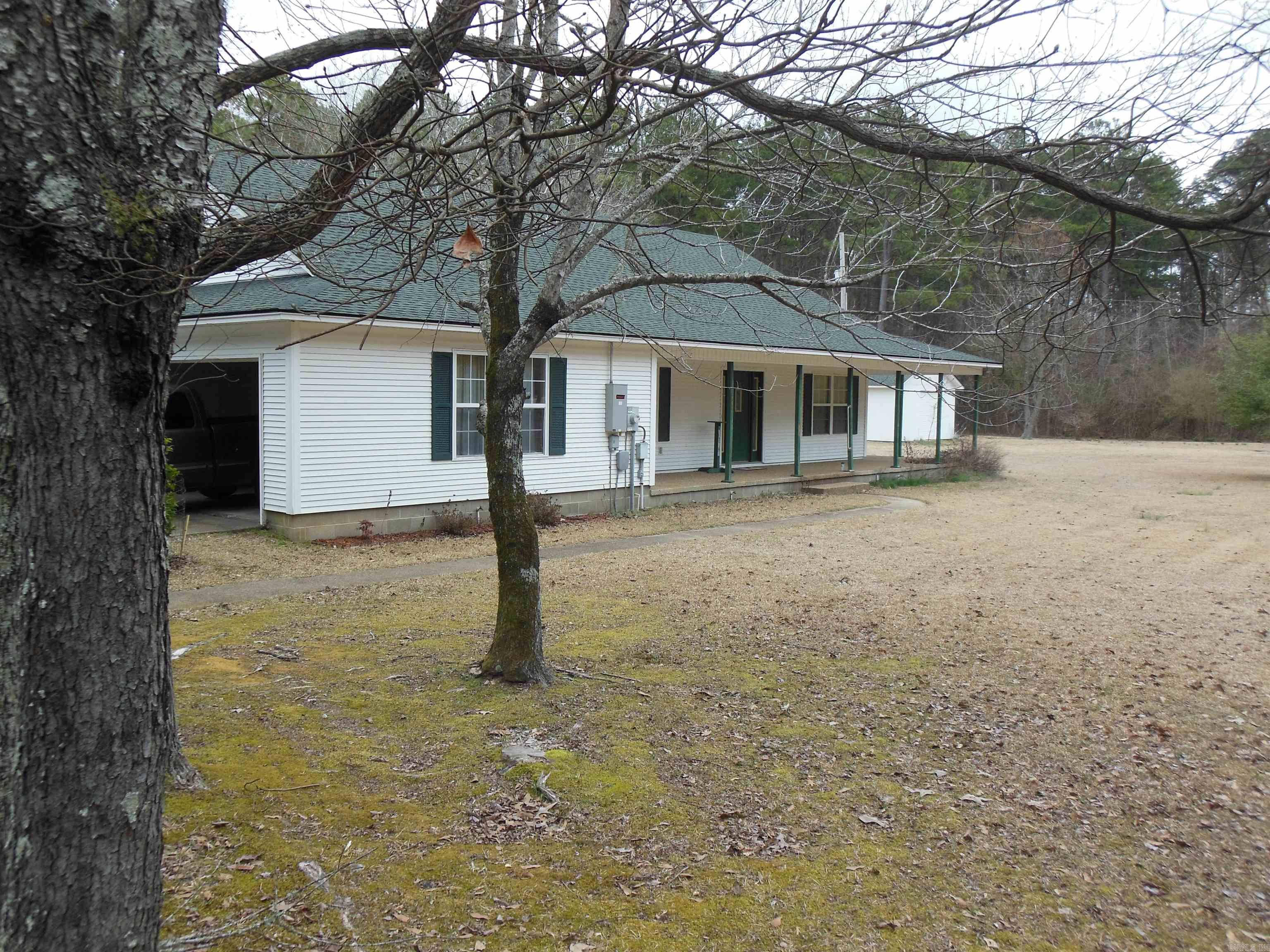 2080  Country Club  Malvern, AR