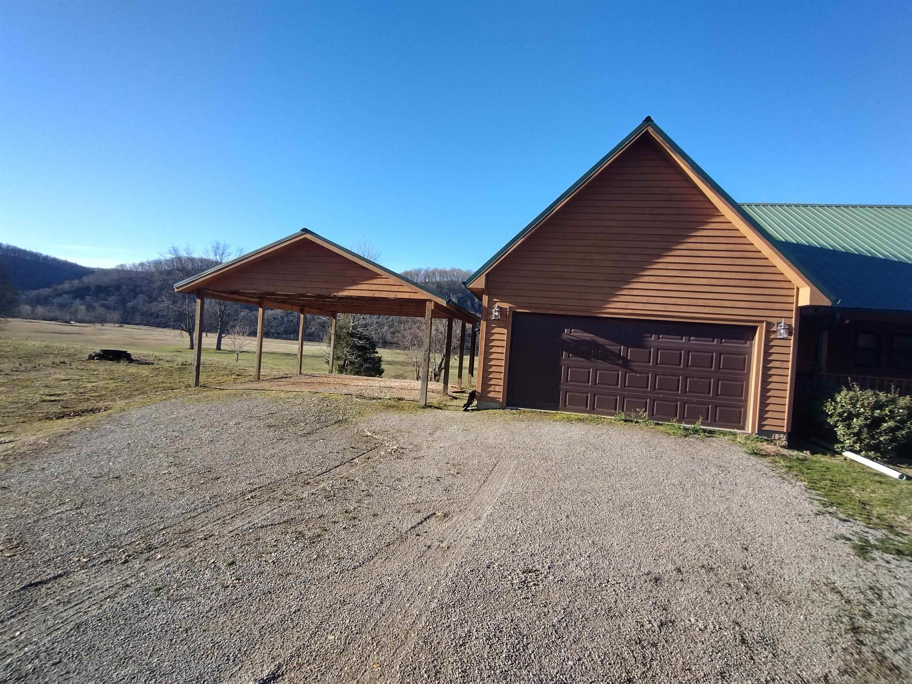 3860  River Road  Guion, AR