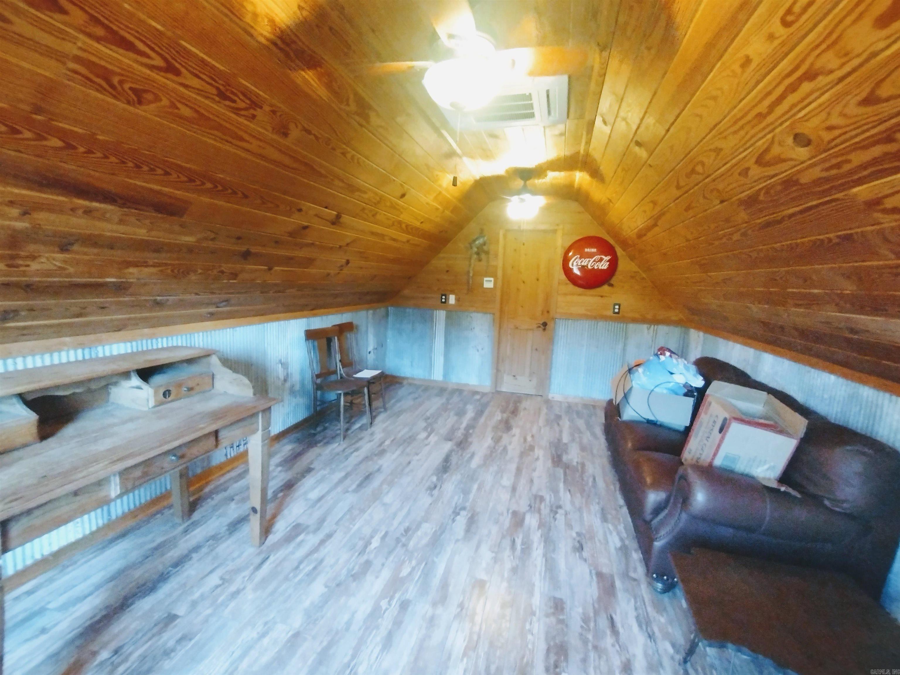 3860  River Road  Guion, AR