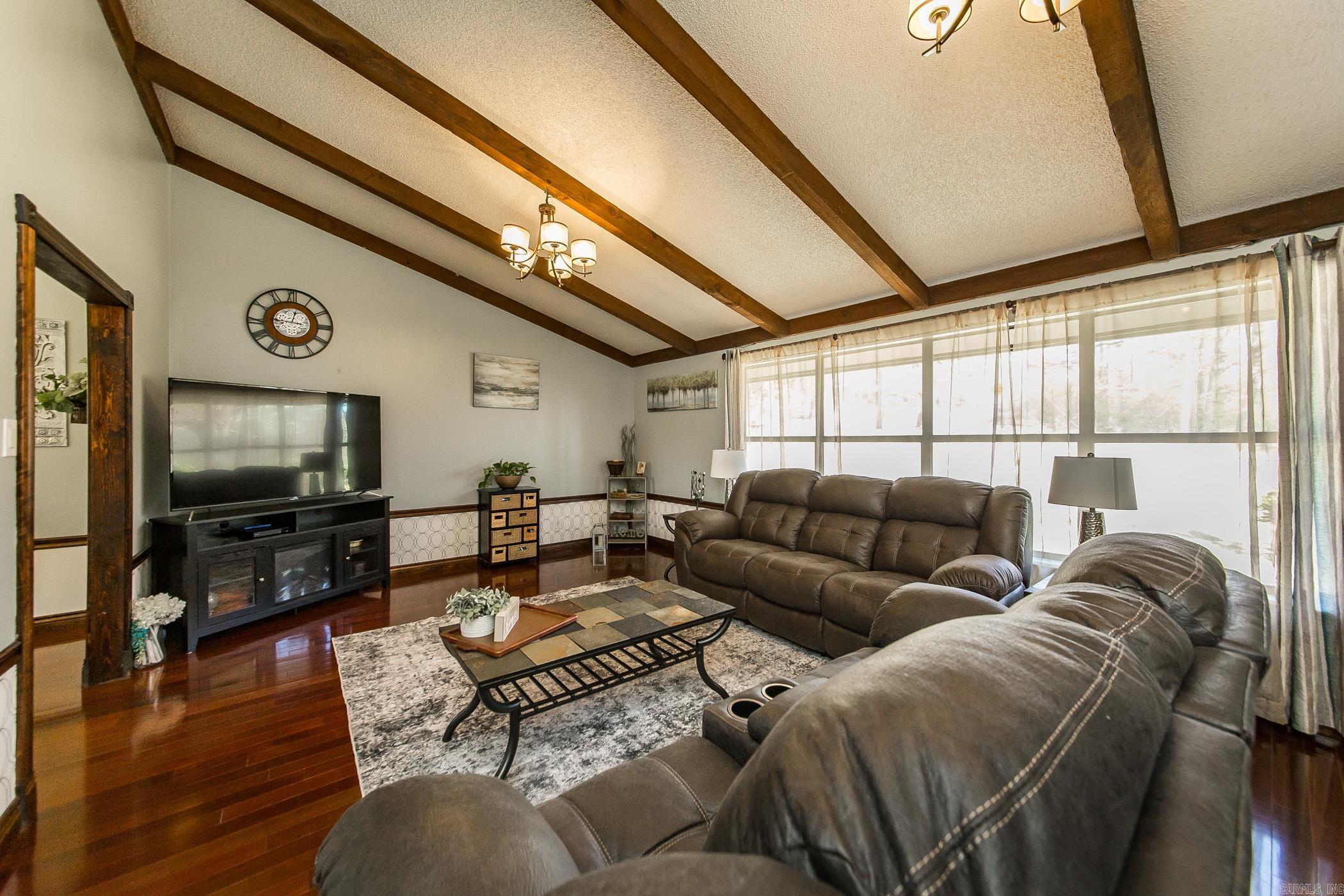 108  Ridgewood  Hot Springs, AR