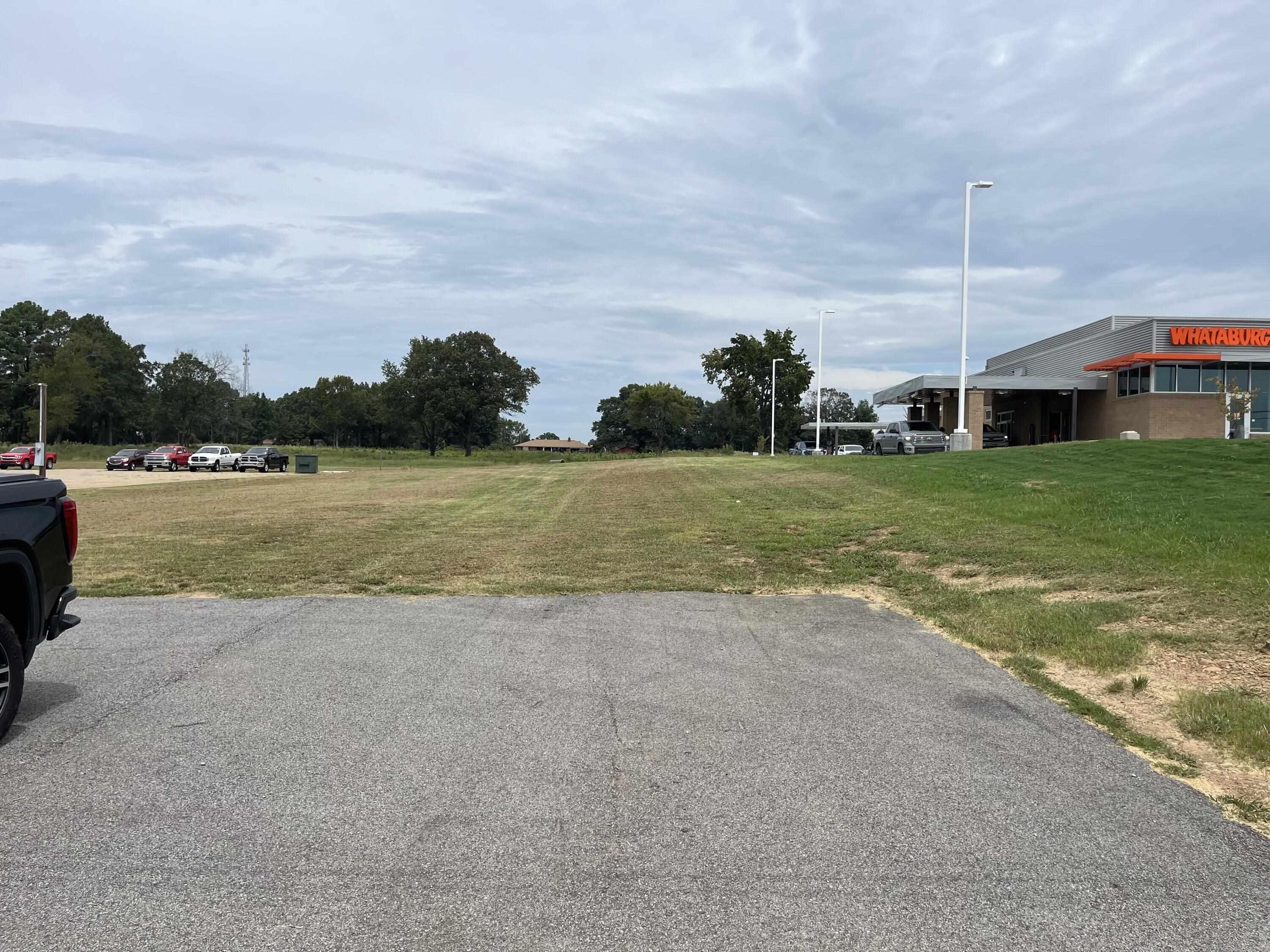3850 E race  Searcy, AR