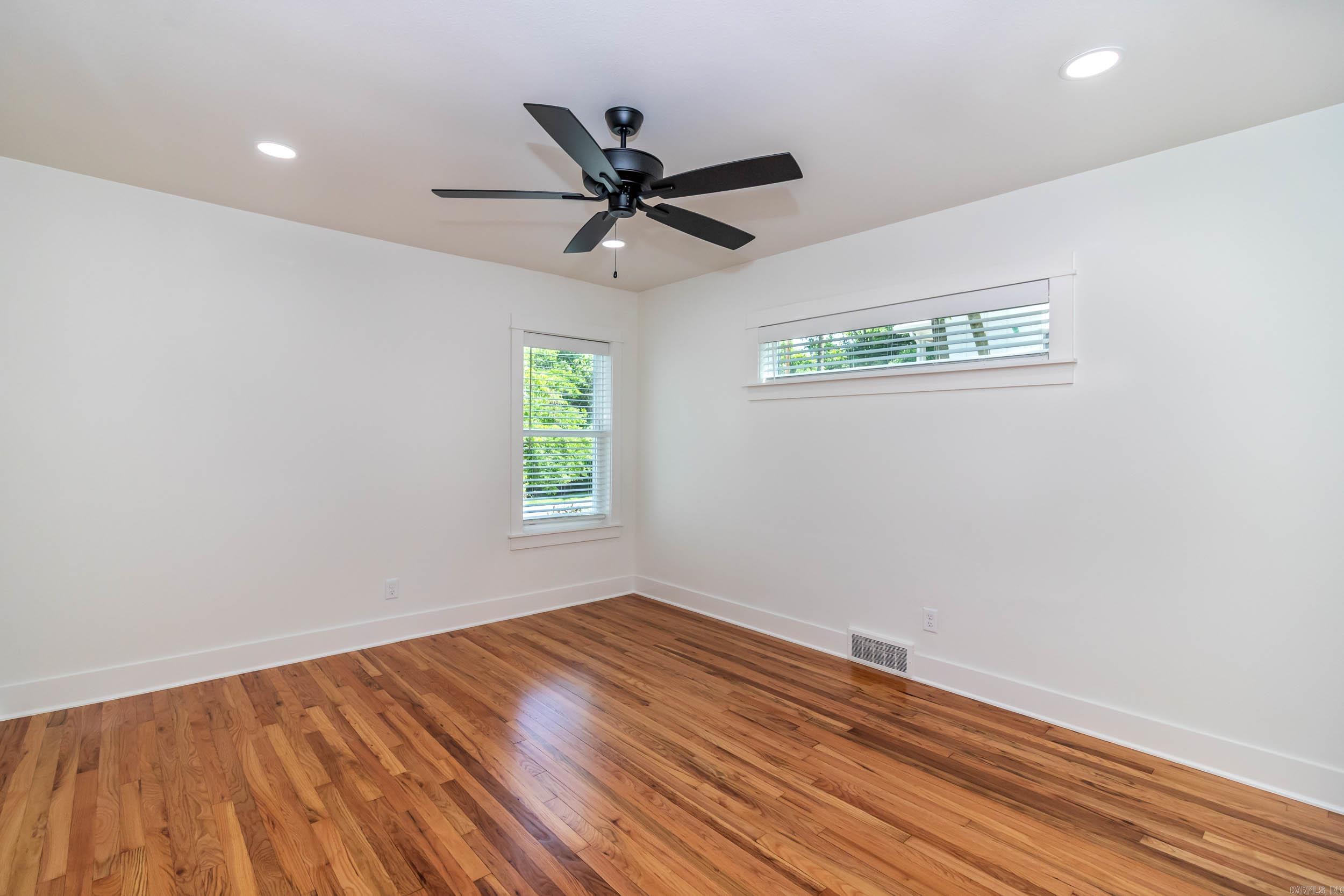 394 N Fletcher  Fayetteville, AR
