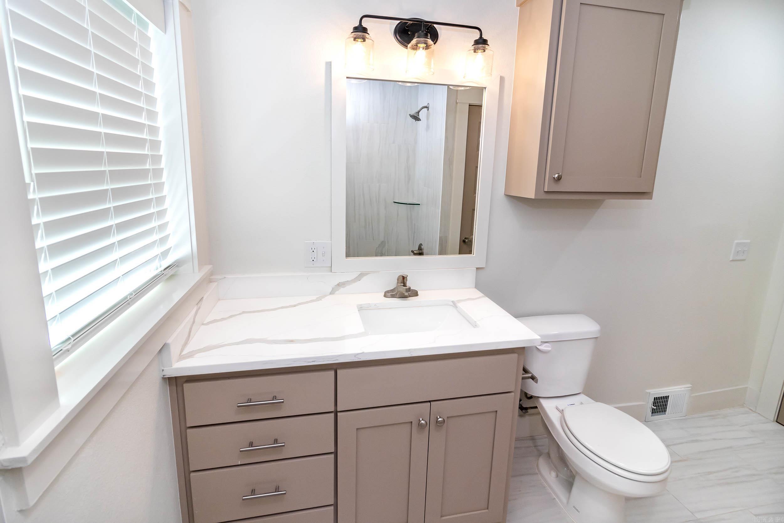 394 N Fletcher  Fayetteville, AR