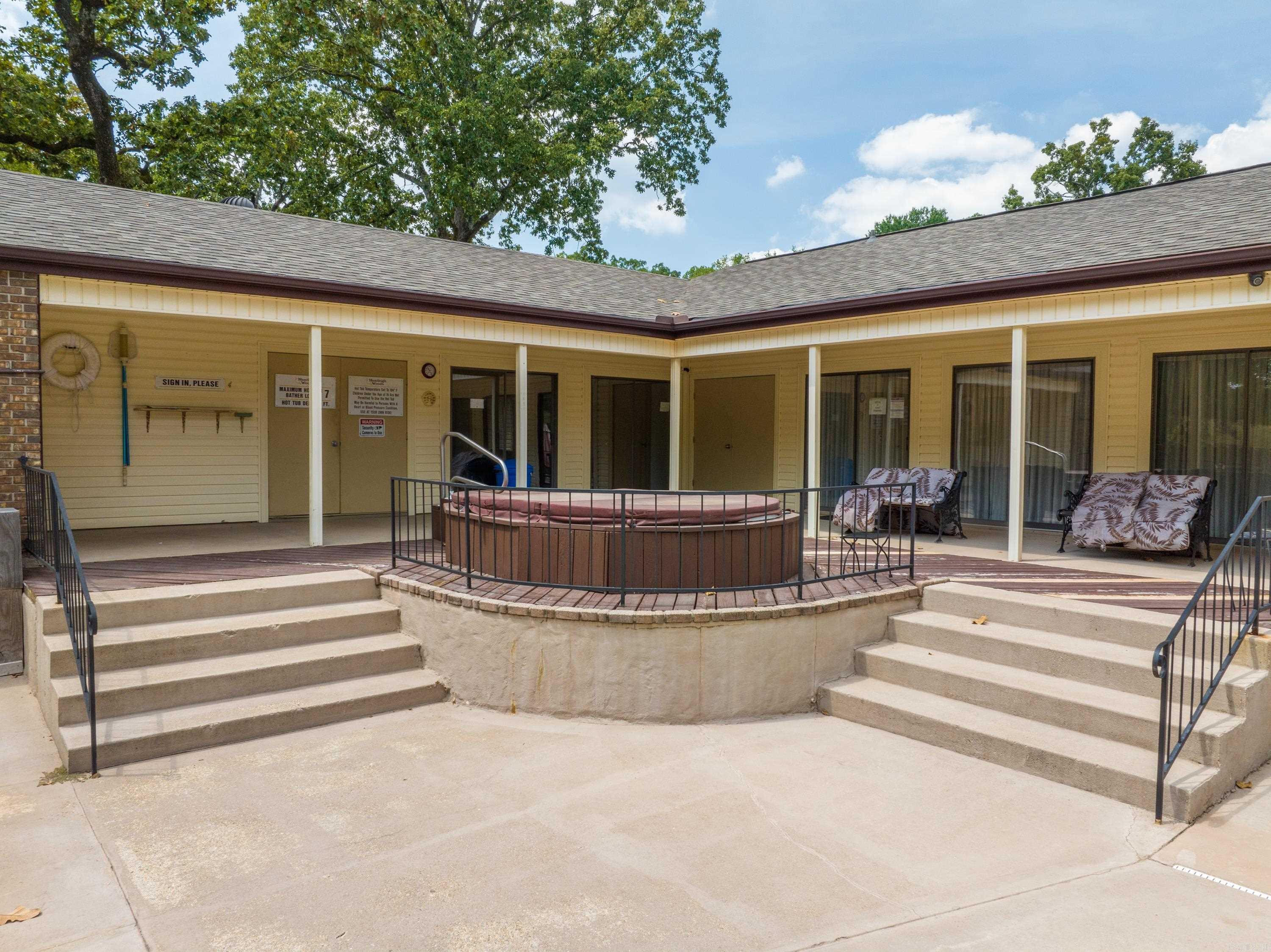 6  Huntsman  Hot Springs, AR