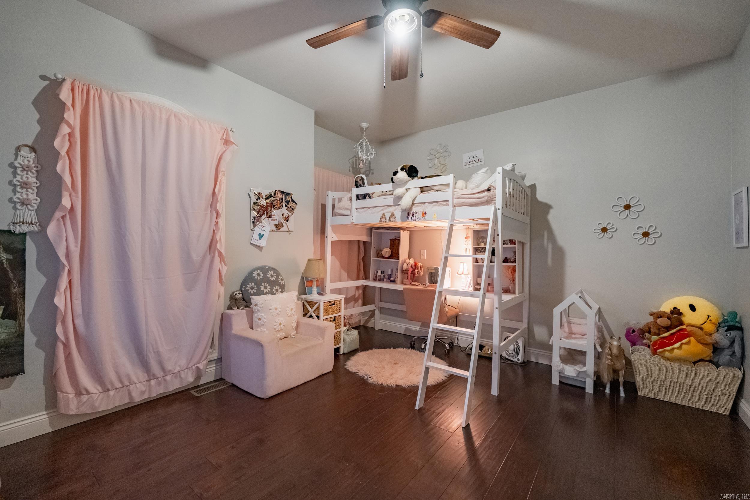 617  Gloria Ln  Clarksville, AR
