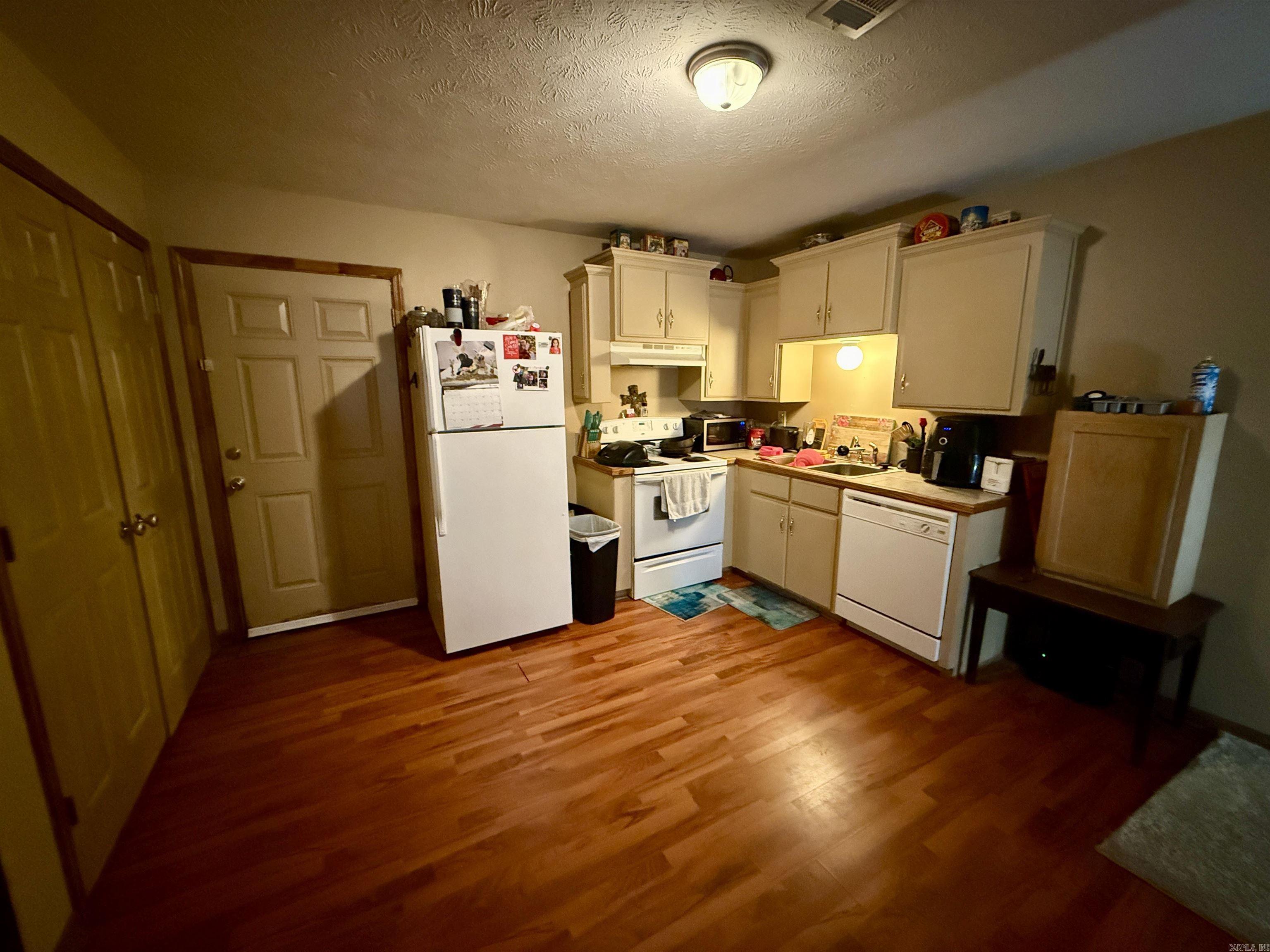 504-506 514-516 S Pool  Austin, AR
