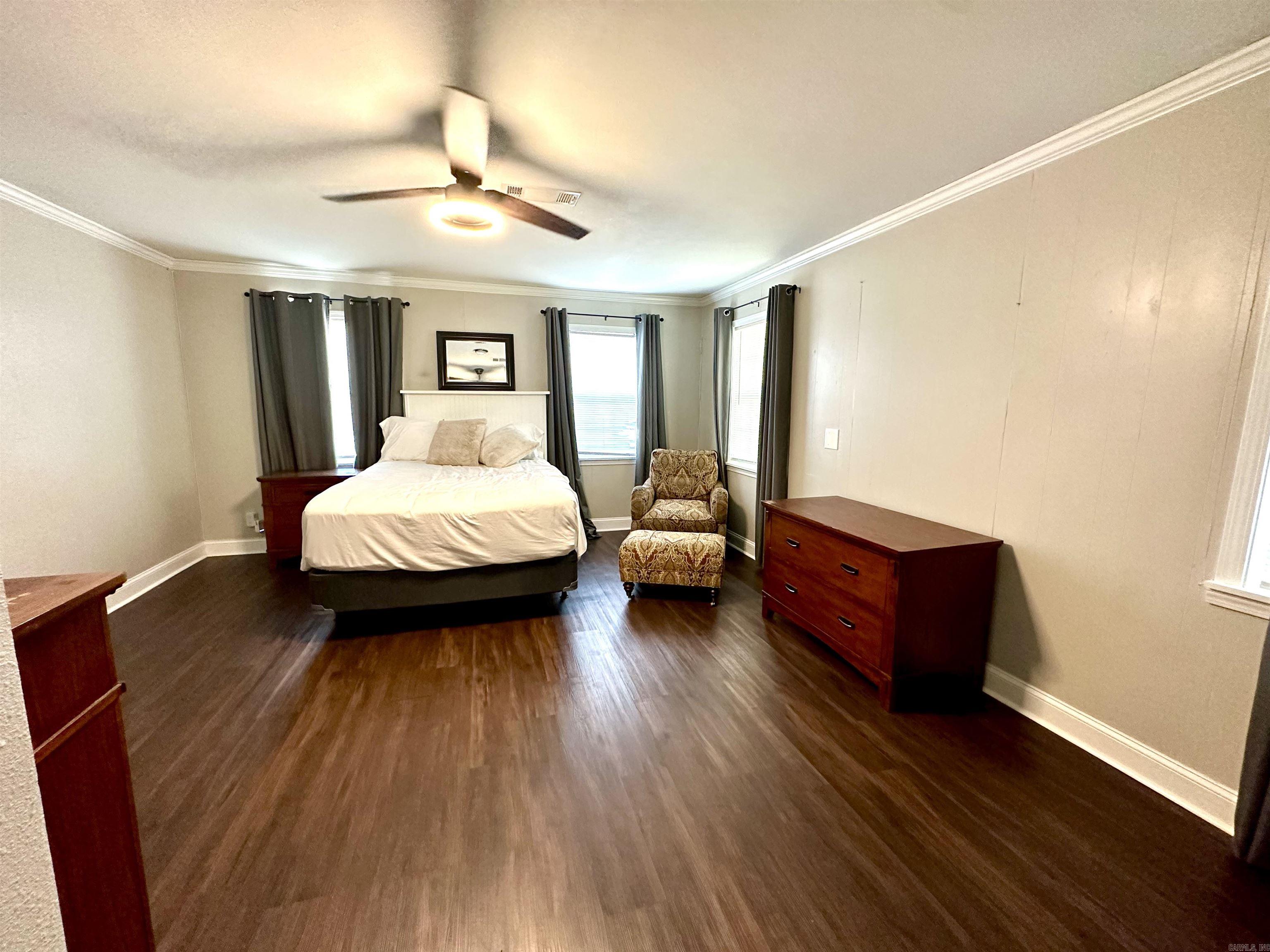 5401  Brinkley  Pine Bluff, AR