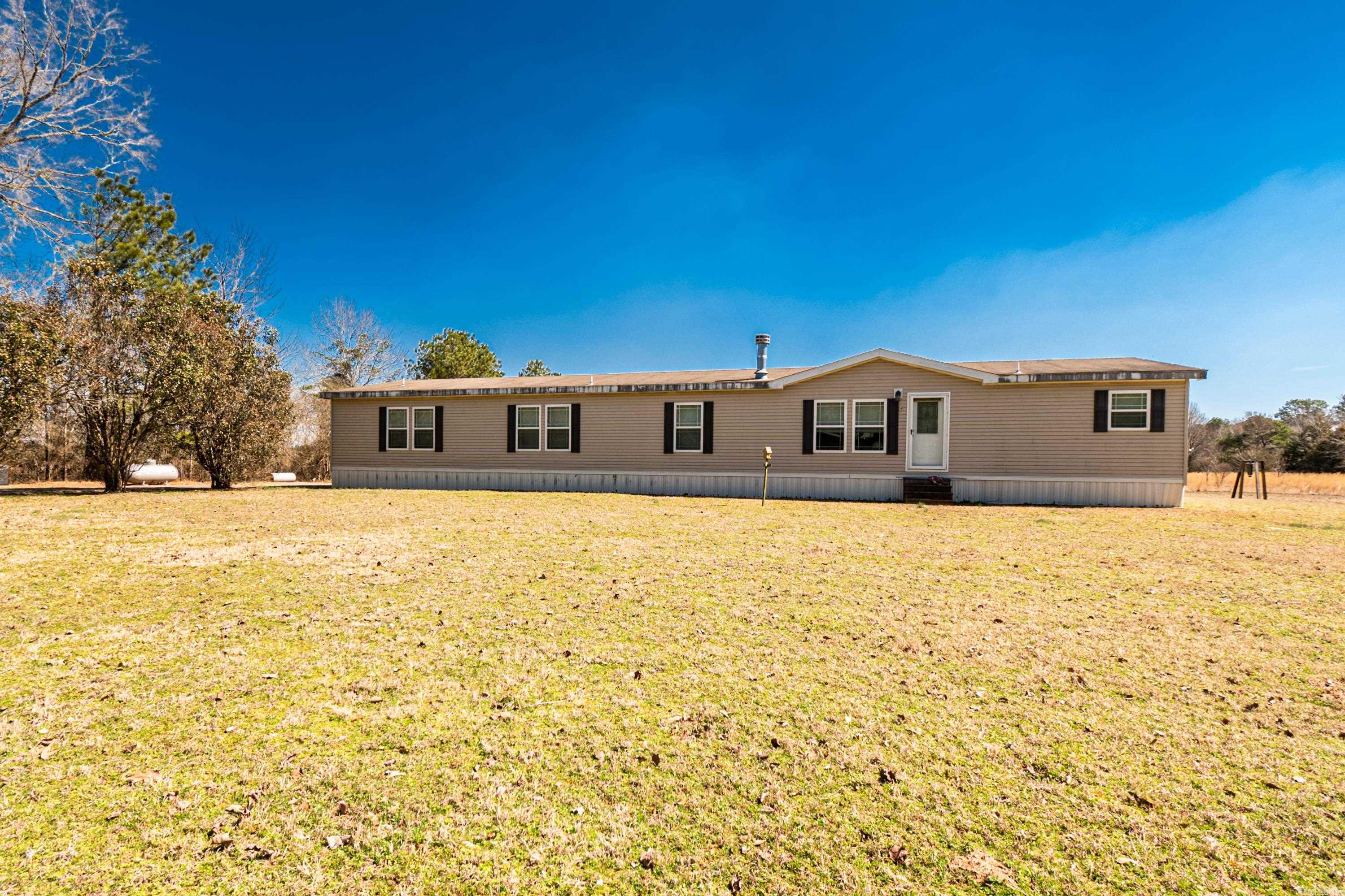 207  Bradley Road 39  Hermitage, AR