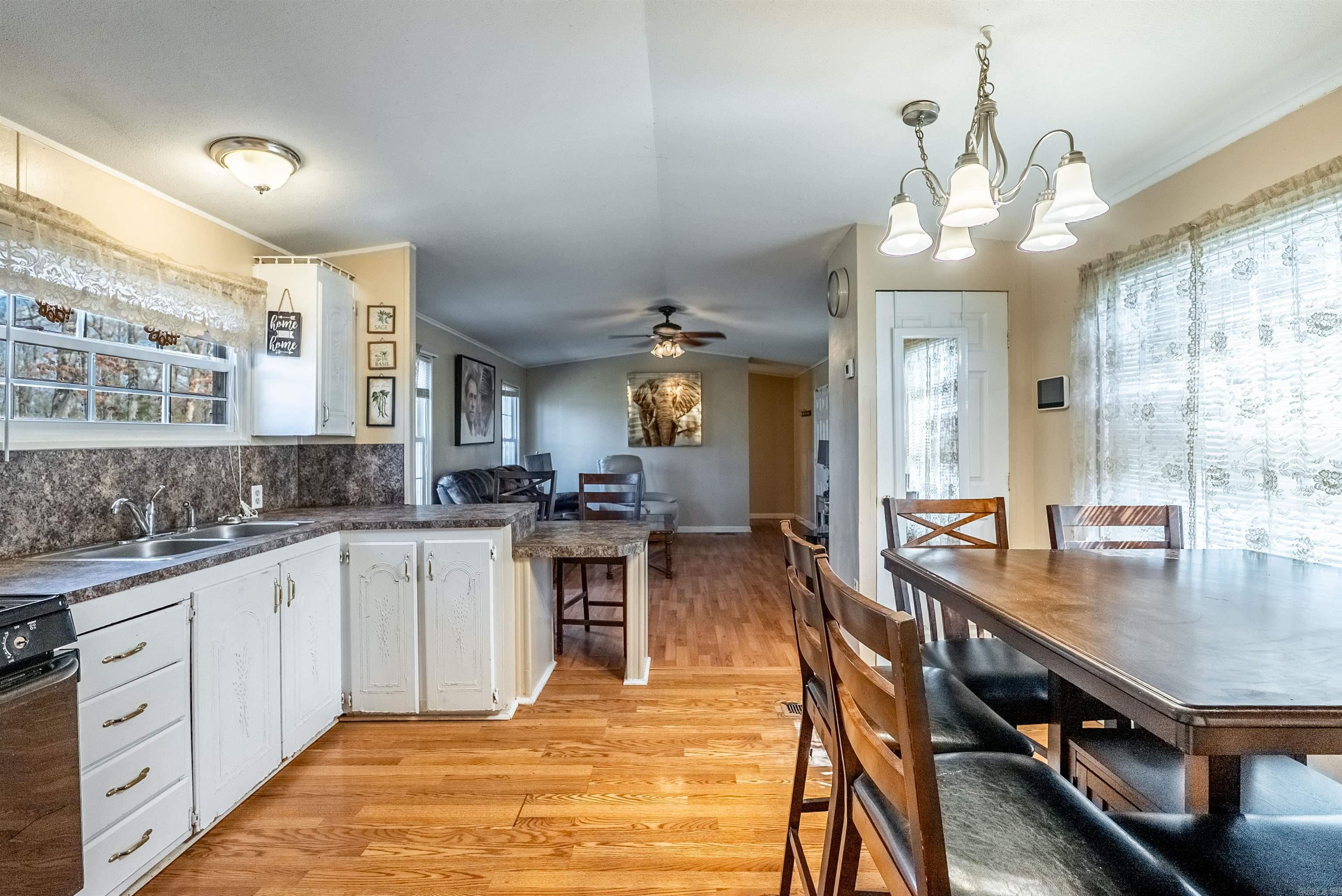 14  Dam  Mayflower, AR