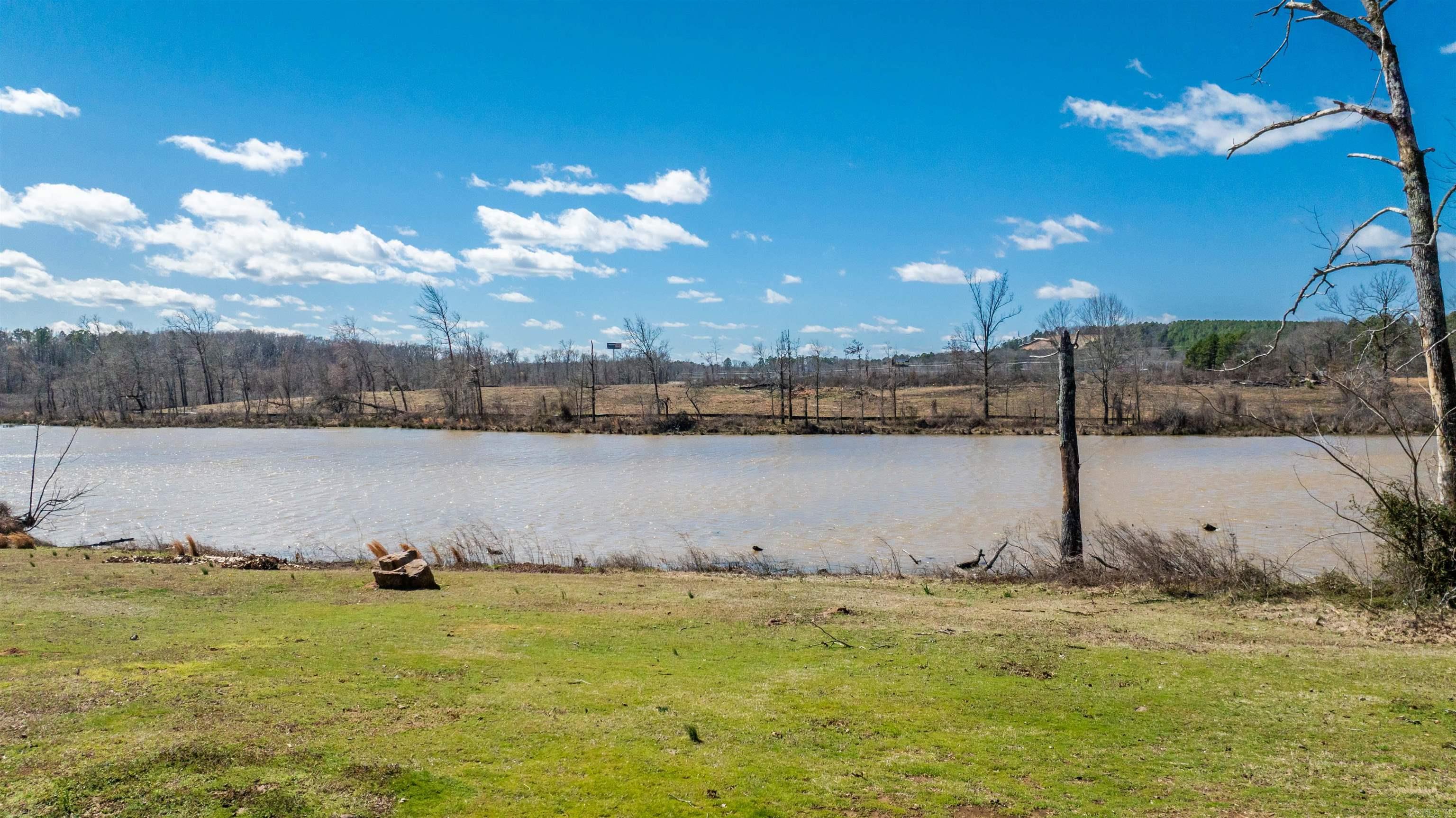 14  Dam  Mayflower, AR