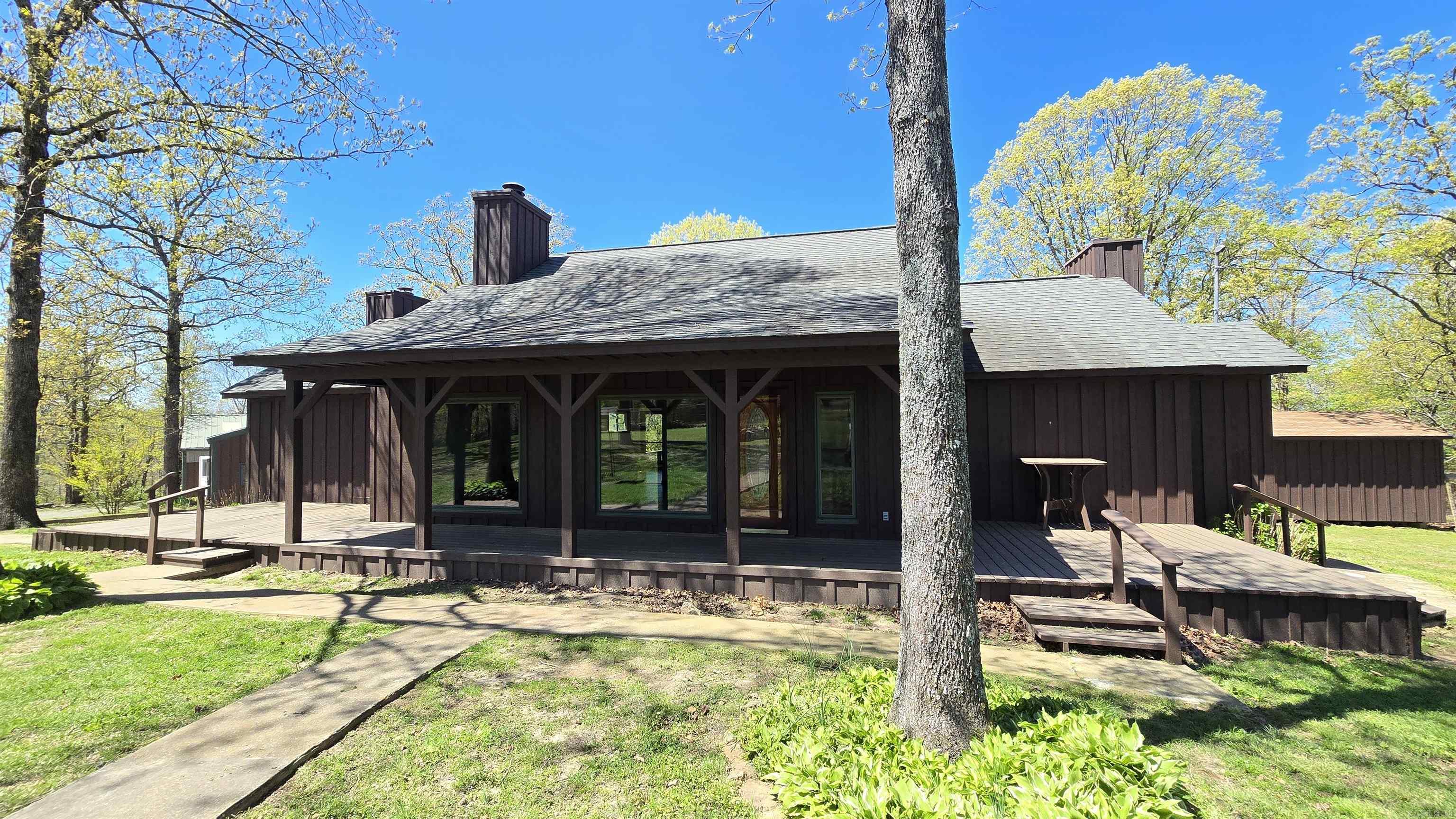 1169  Zachary Ln  Clinton, AR