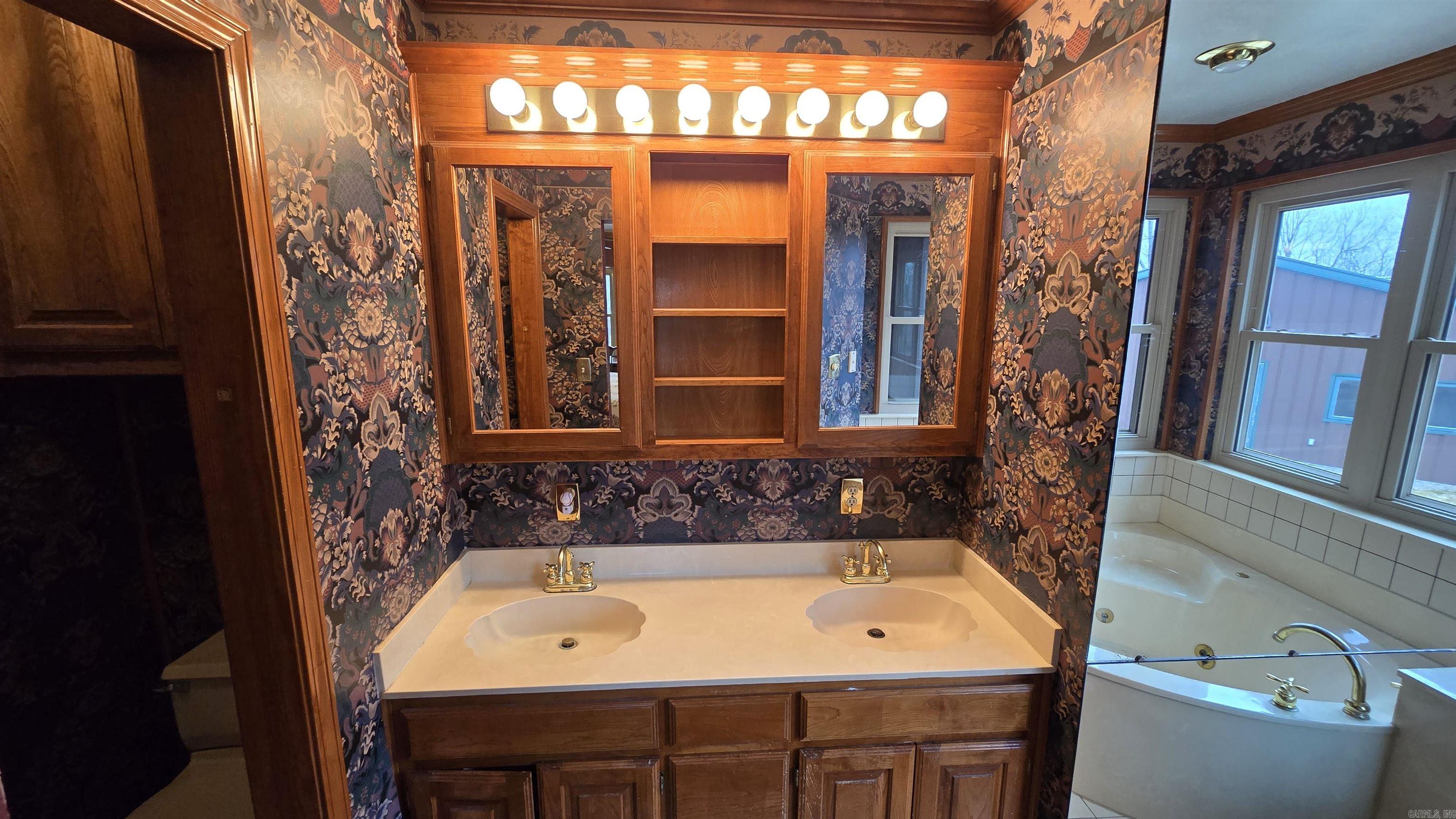 1169  Zachary Ln  Clinton, AR