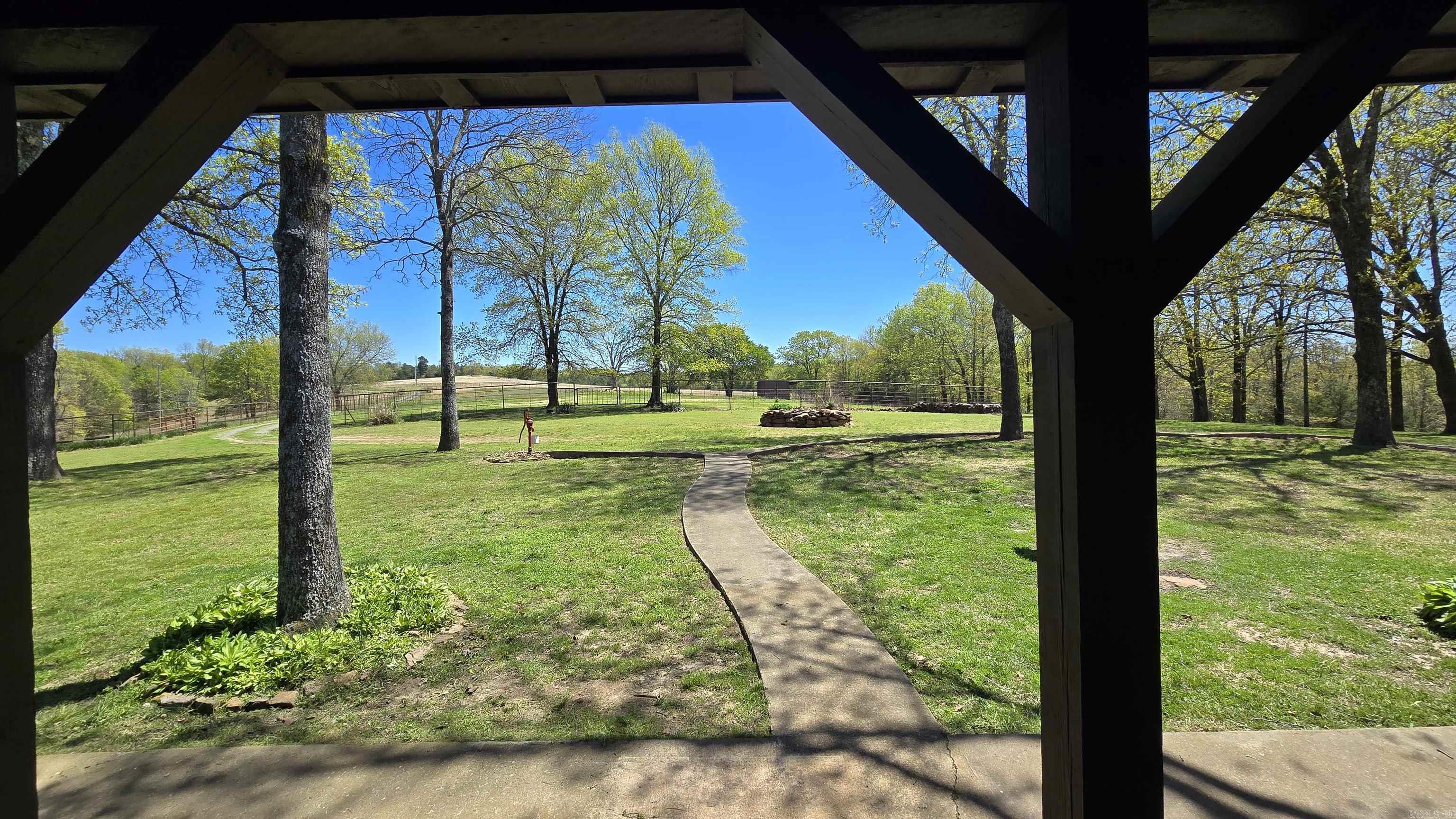 1169  Zachary Ln  Clinton, AR