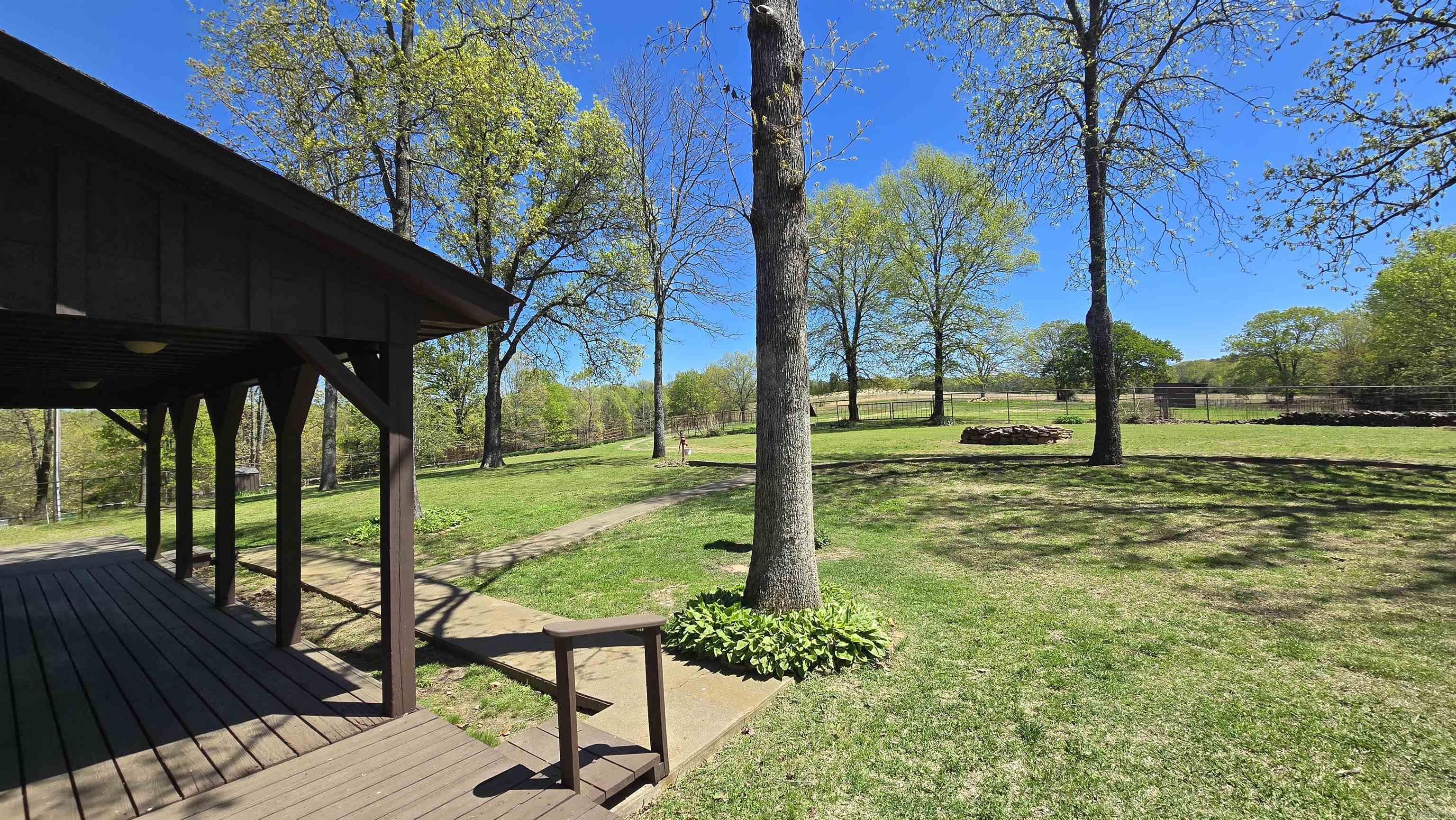 1169  Zachary Ln  Clinton, AR