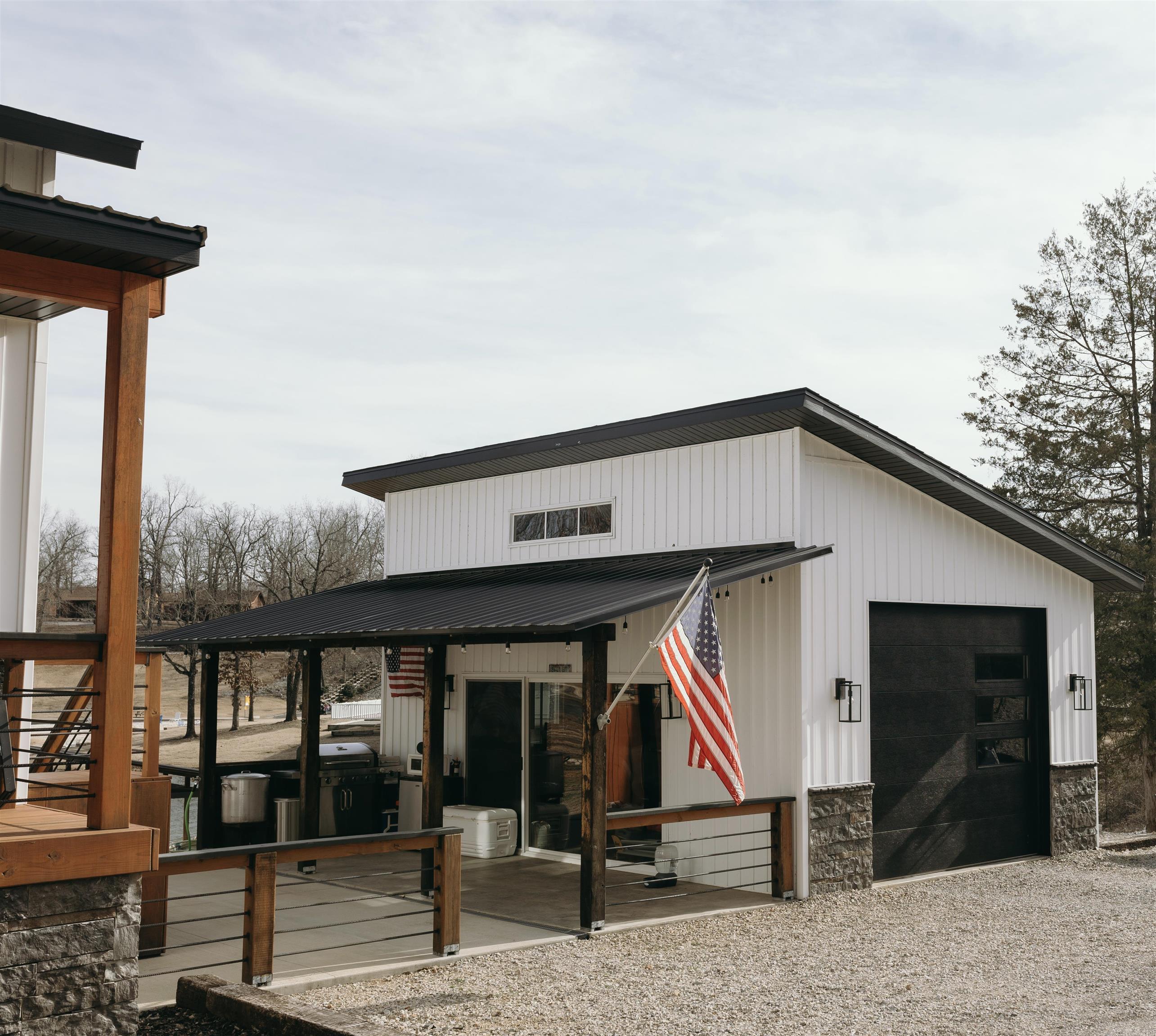101  Emerald  Horseshoe Bend, AR