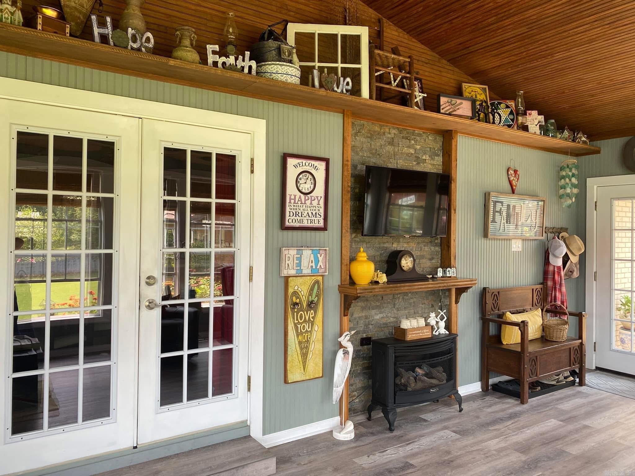 1294  Wiley Dr  Piggott, AR
