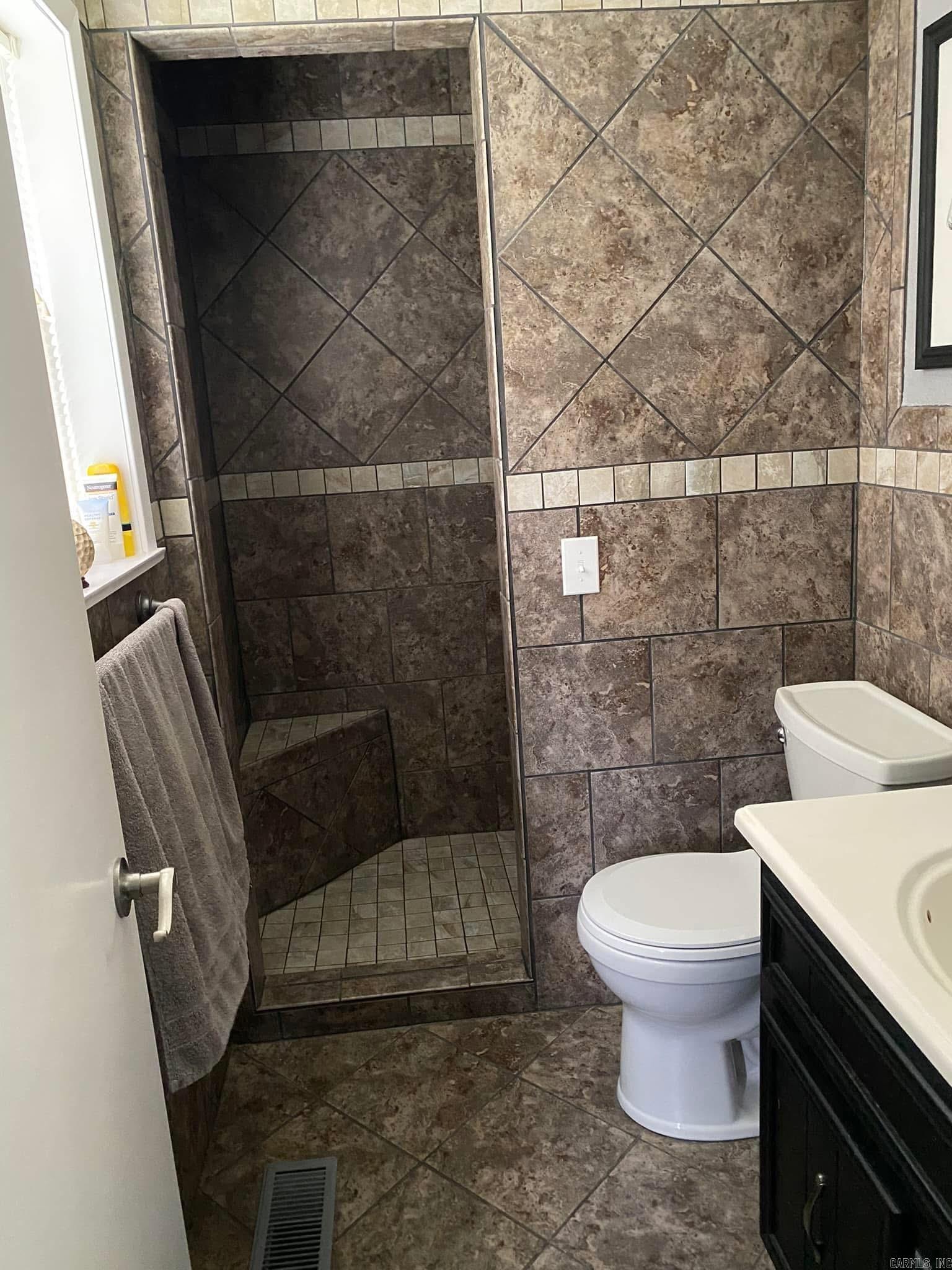 1294  Wiley Dr  Piggott, AR