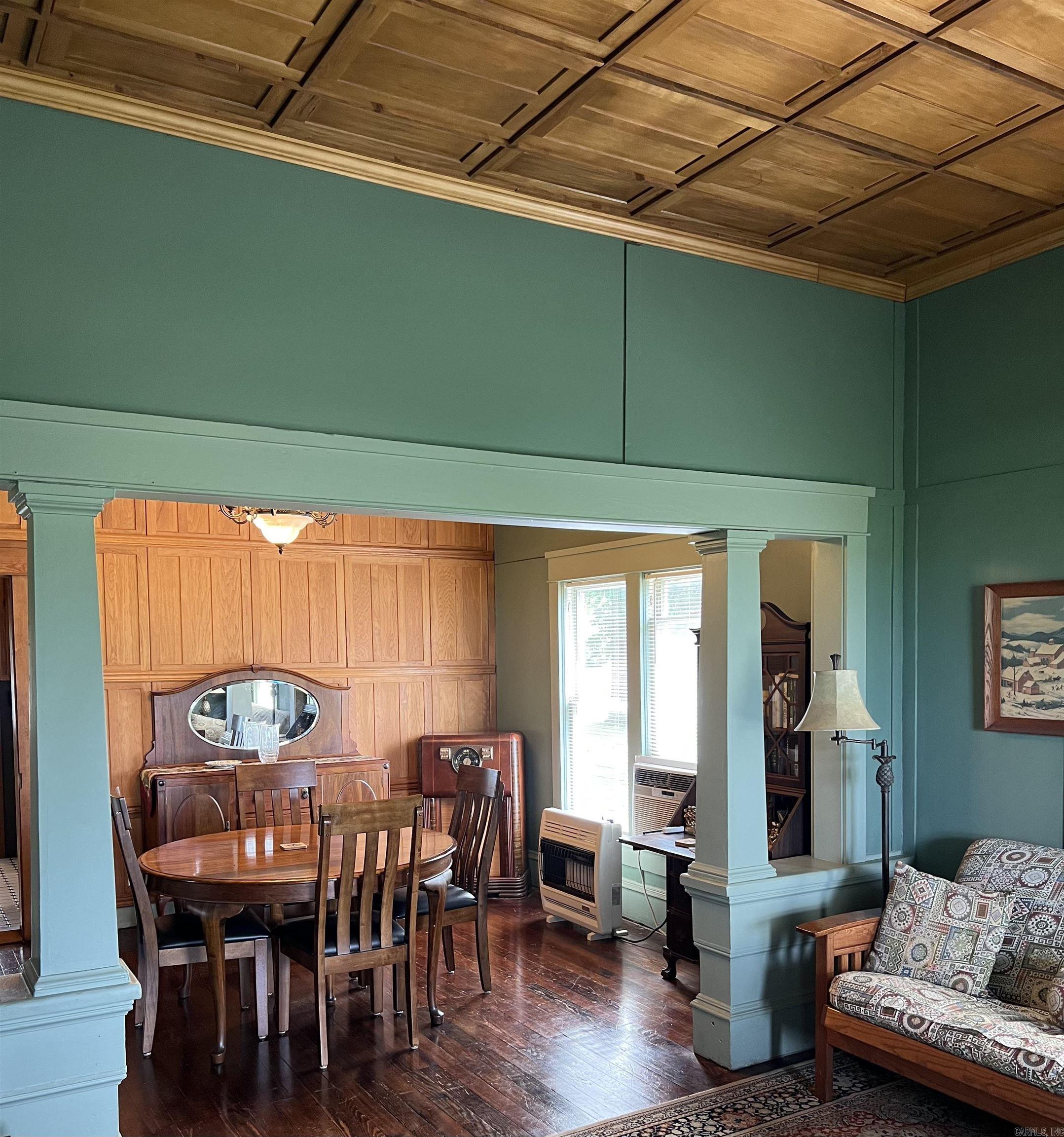 1577 E Main St  Piggott, AR