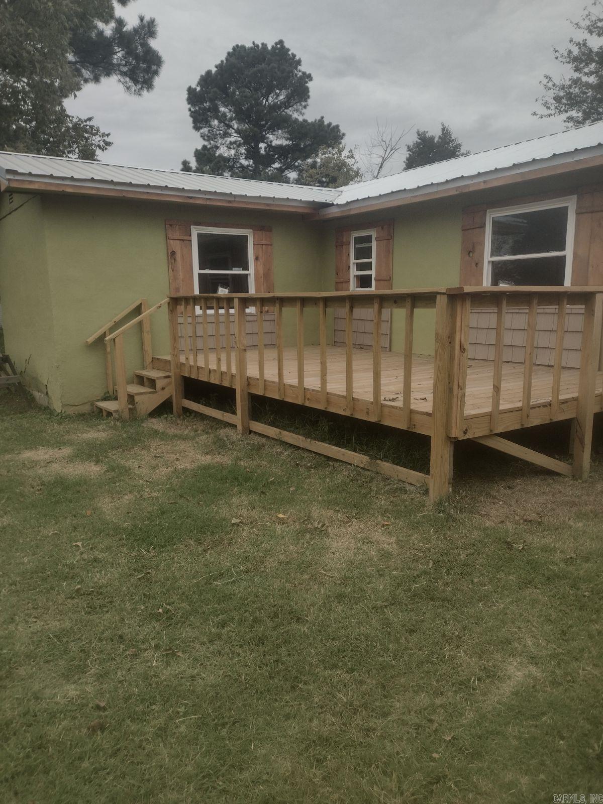 613 S Ballard St  Rector, AR