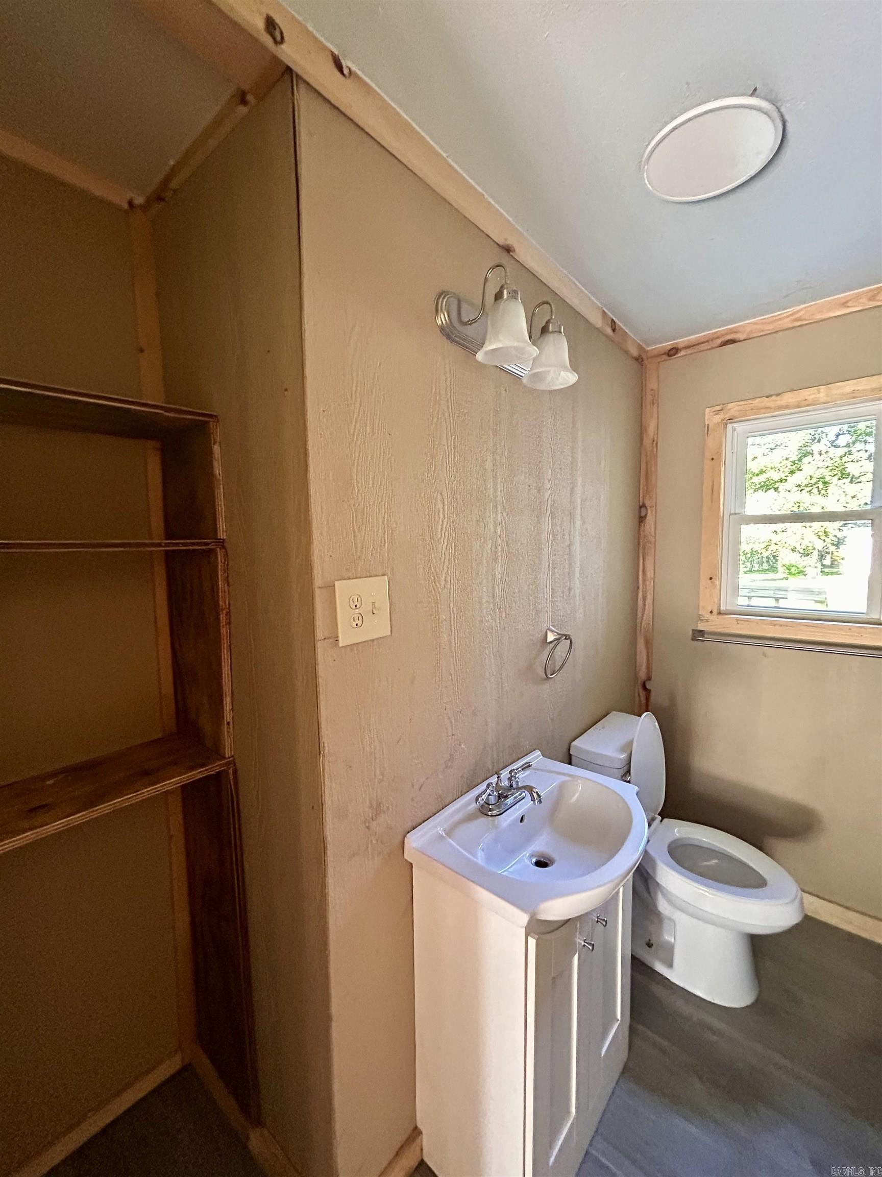 613 S Ballard St  Rector, AR