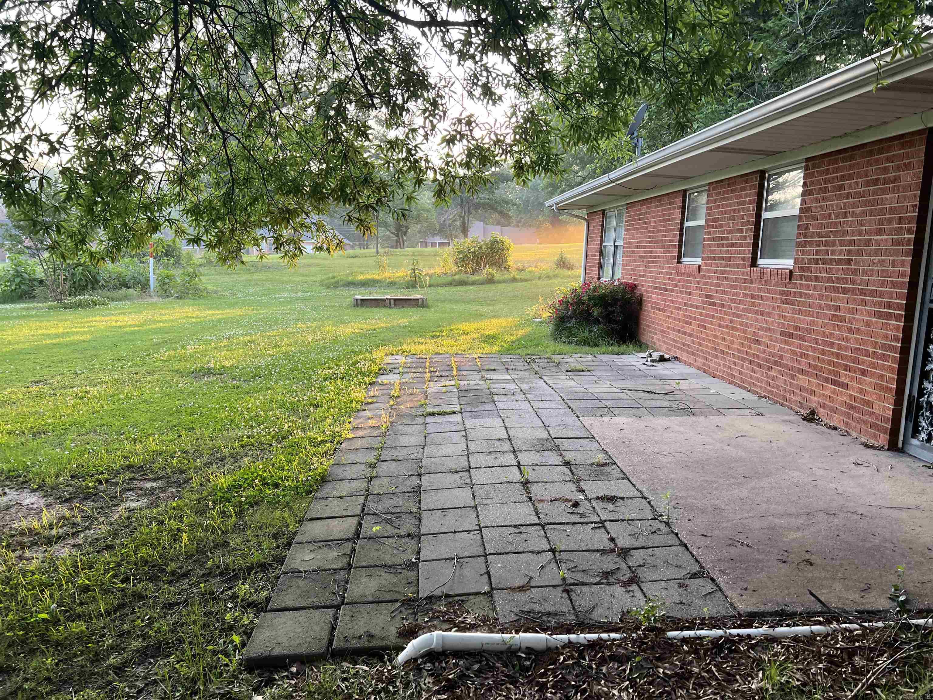 1120 W North St  Piggott, AR