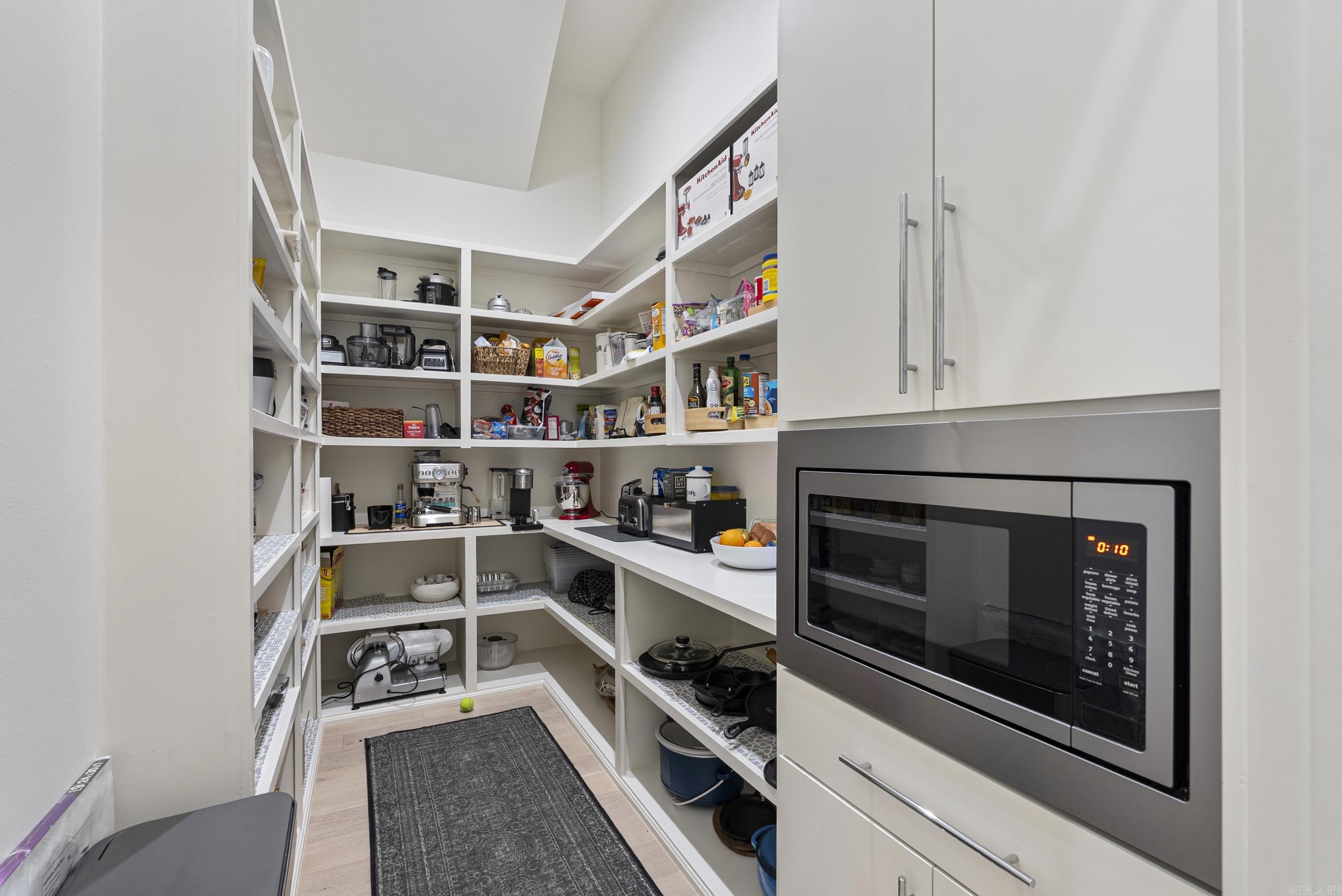 6852  Hilo Avenue  Benton, AR