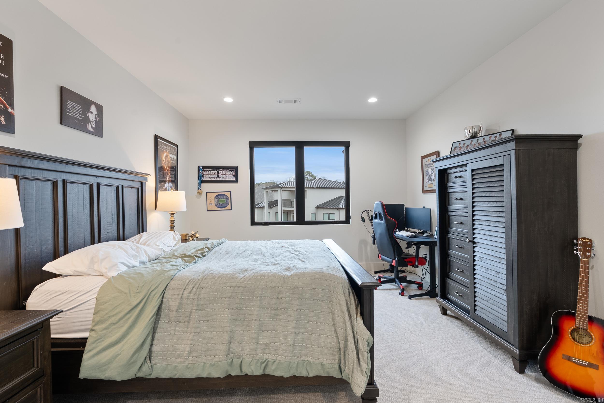 6852  Hilo Avenue  Benton, AR
