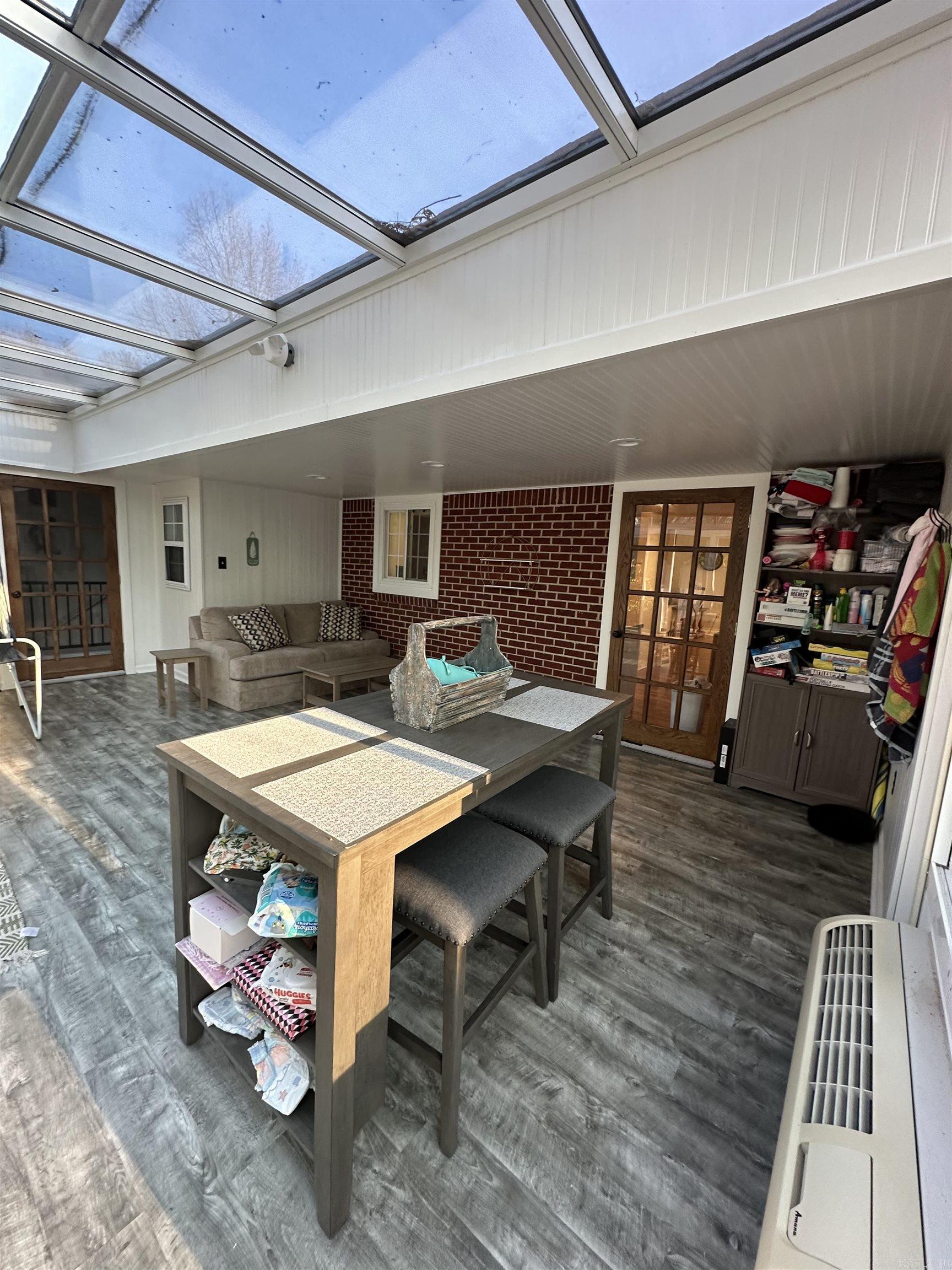1129 W North St Piggott, AR 72454
