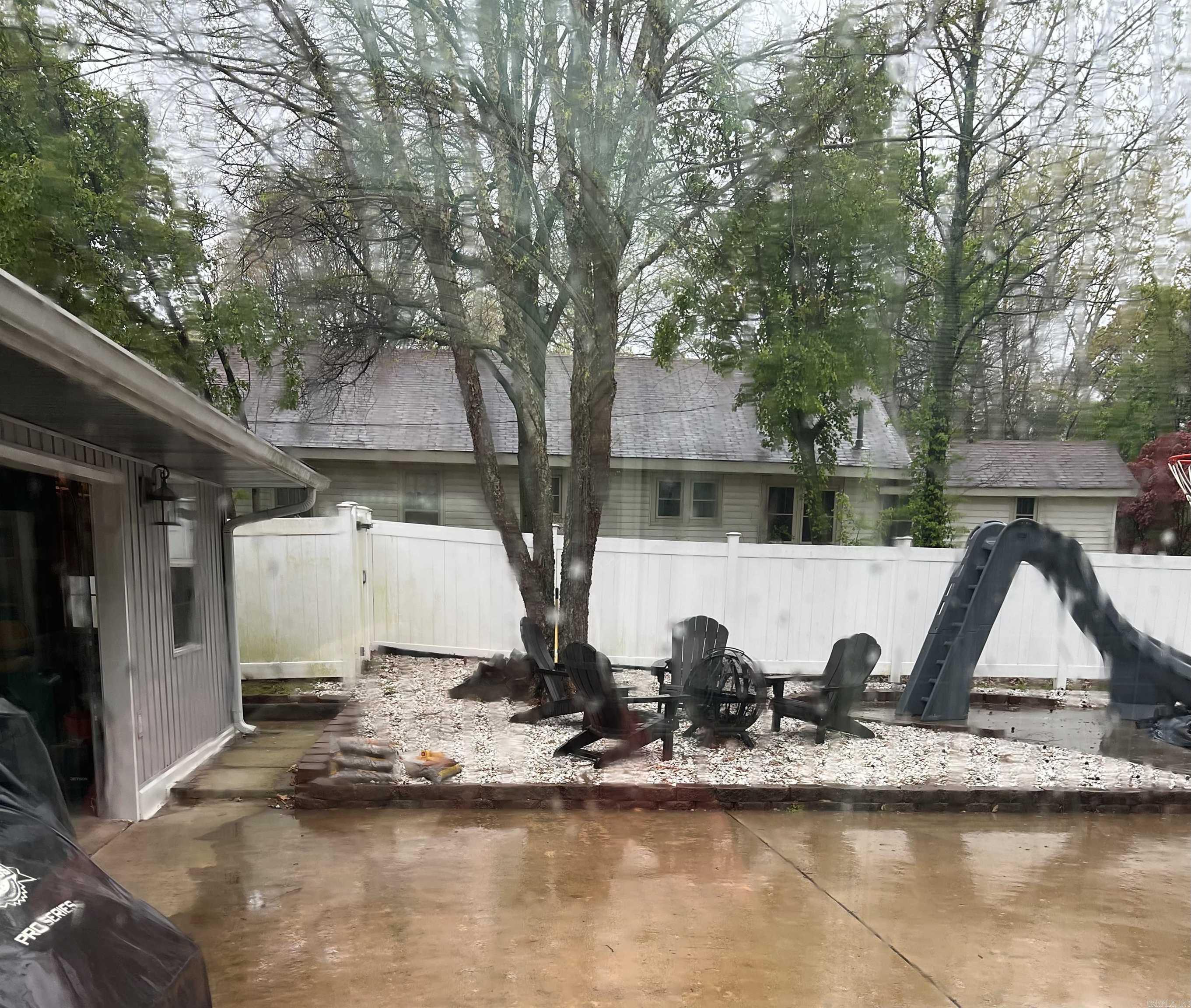 1129 W North St Piggott, AR 72454