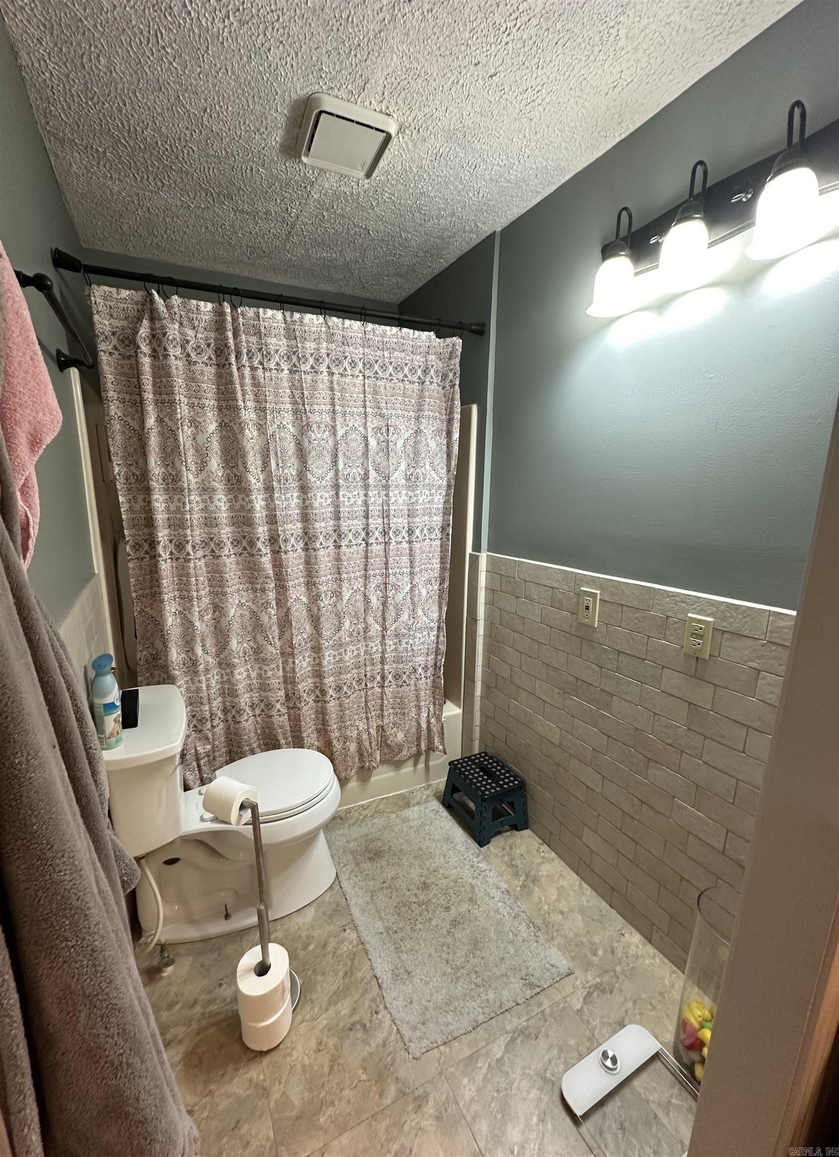 1129 W North St Piggott, AR 72454