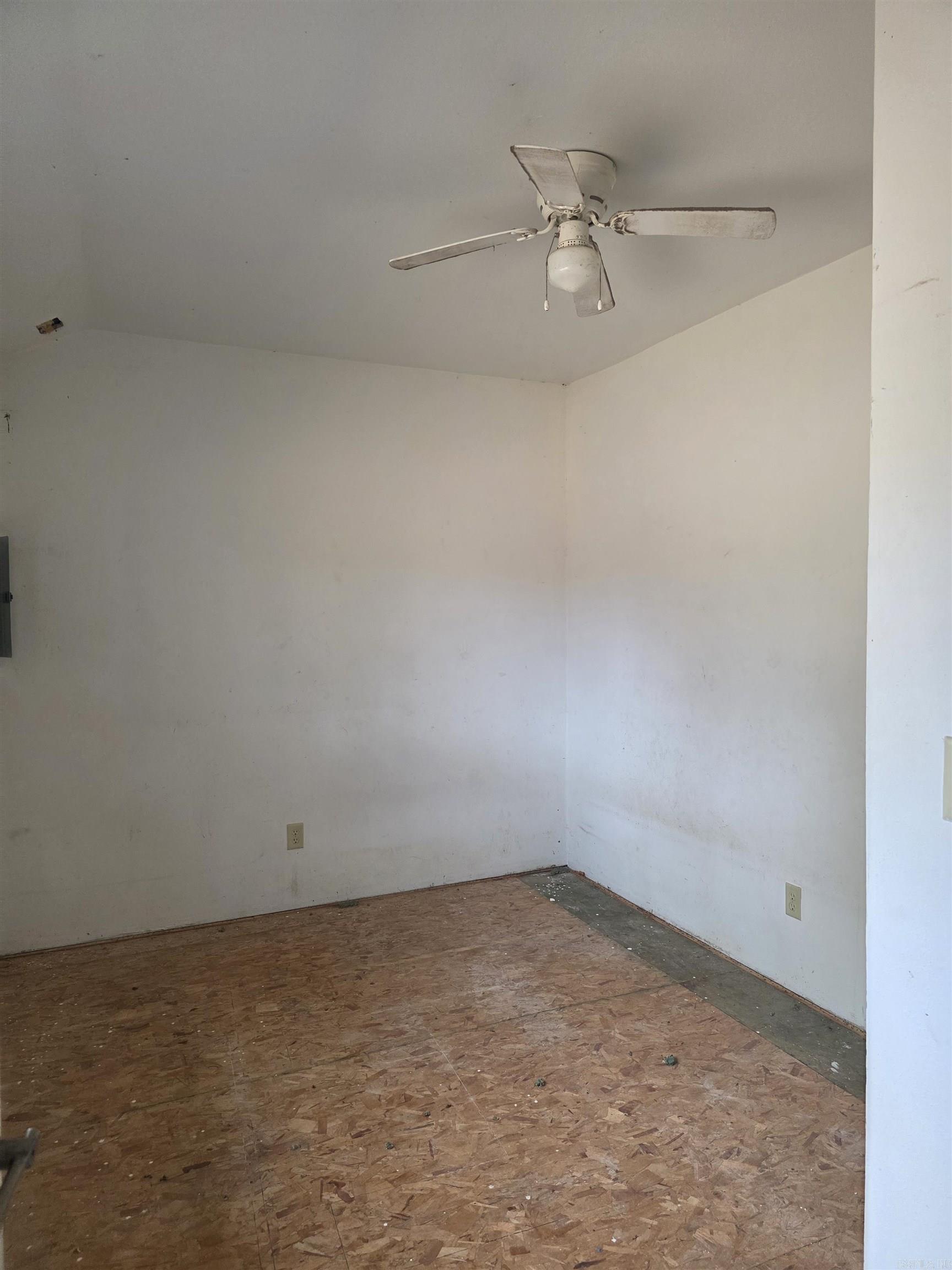 210  Ridge  Mena, AR