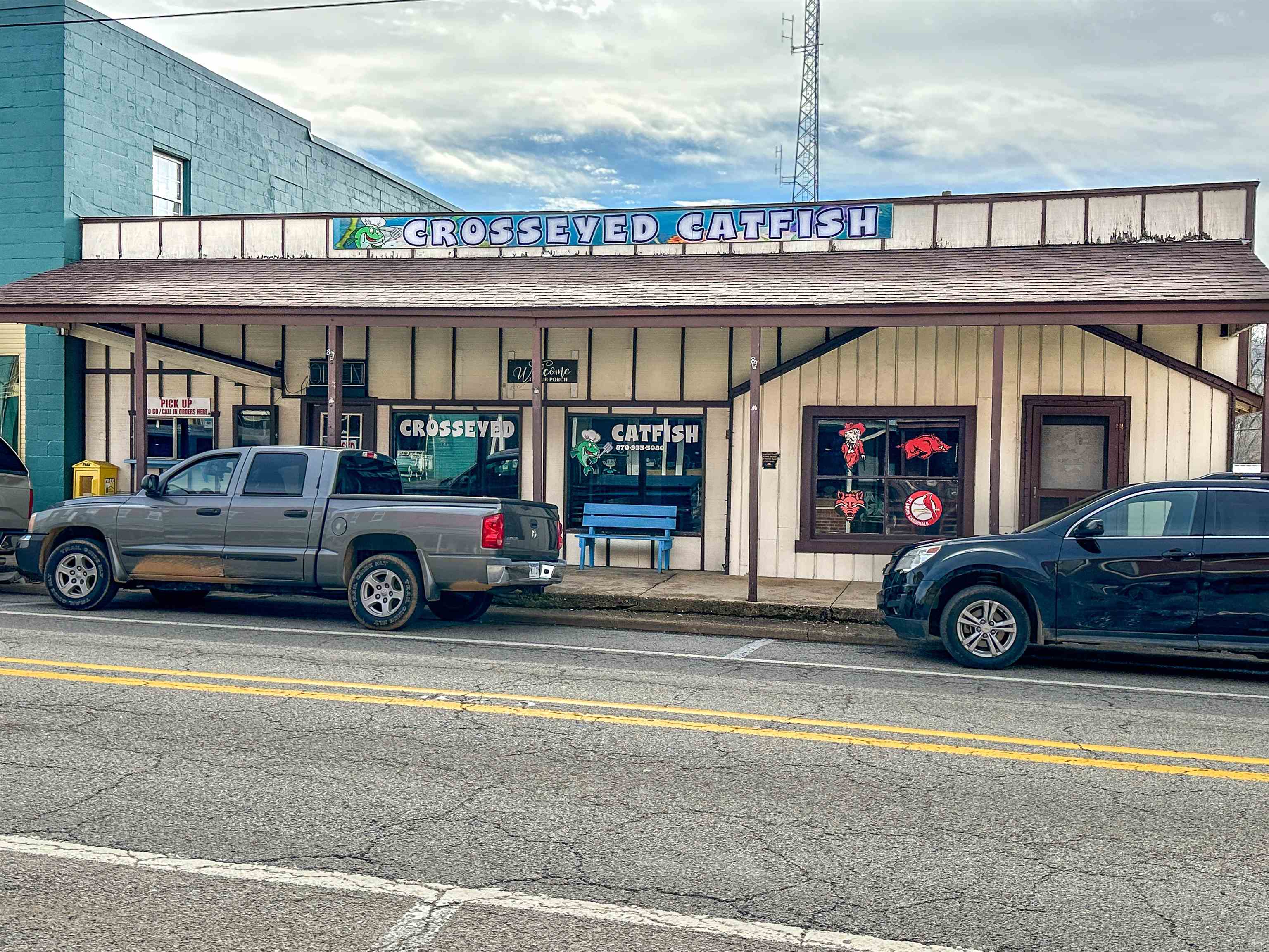 107 E Main  Hardy, AR