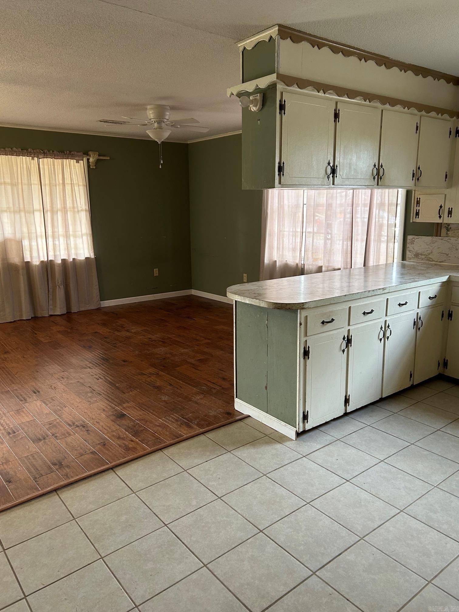 806 W College  Beebe, AR