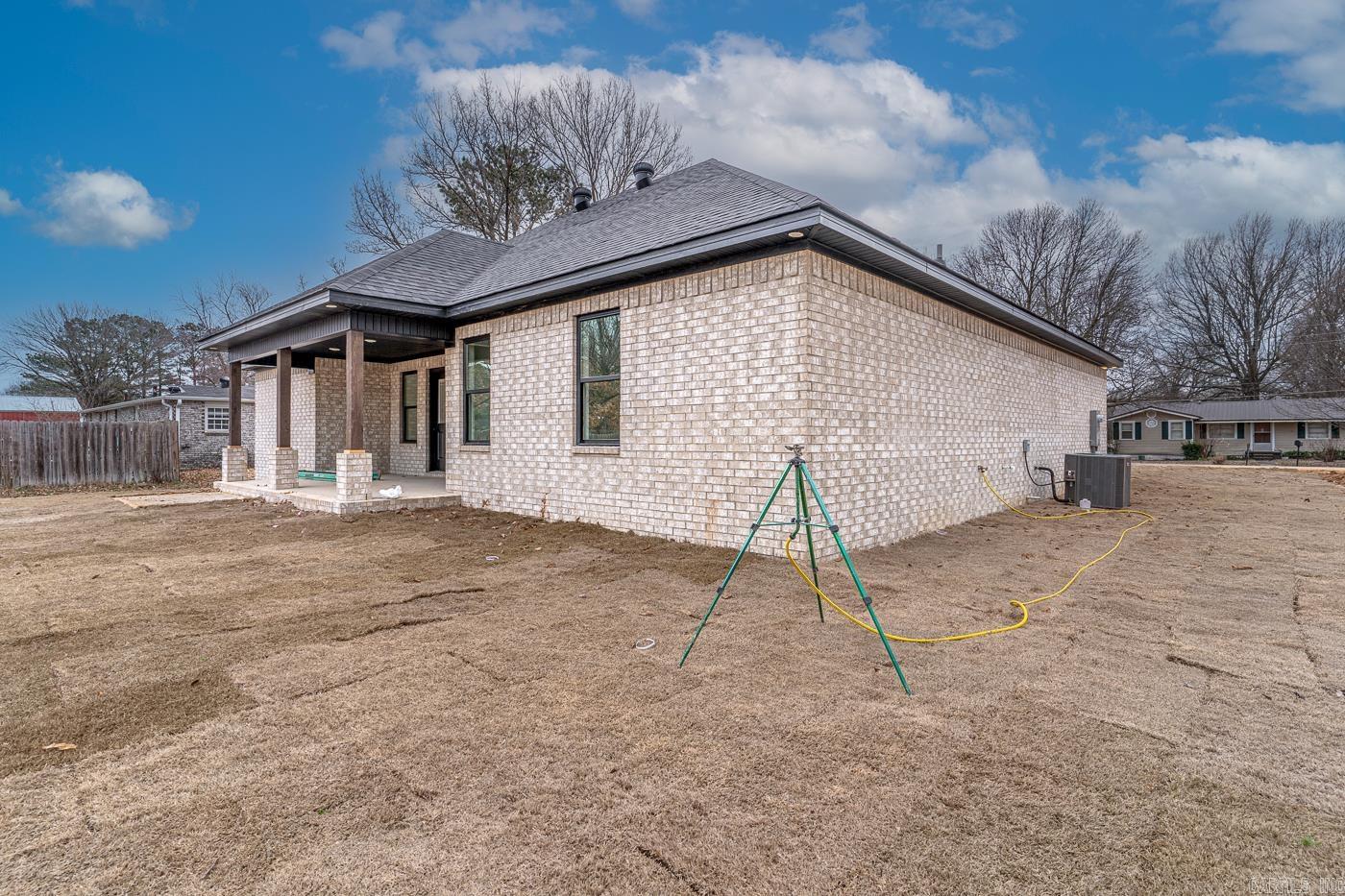 104  Michael  Bono, AR