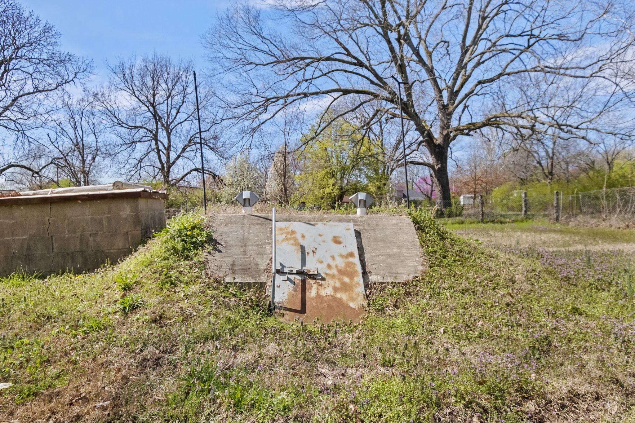 1580 & 1582  Ridge  El Paso, AR