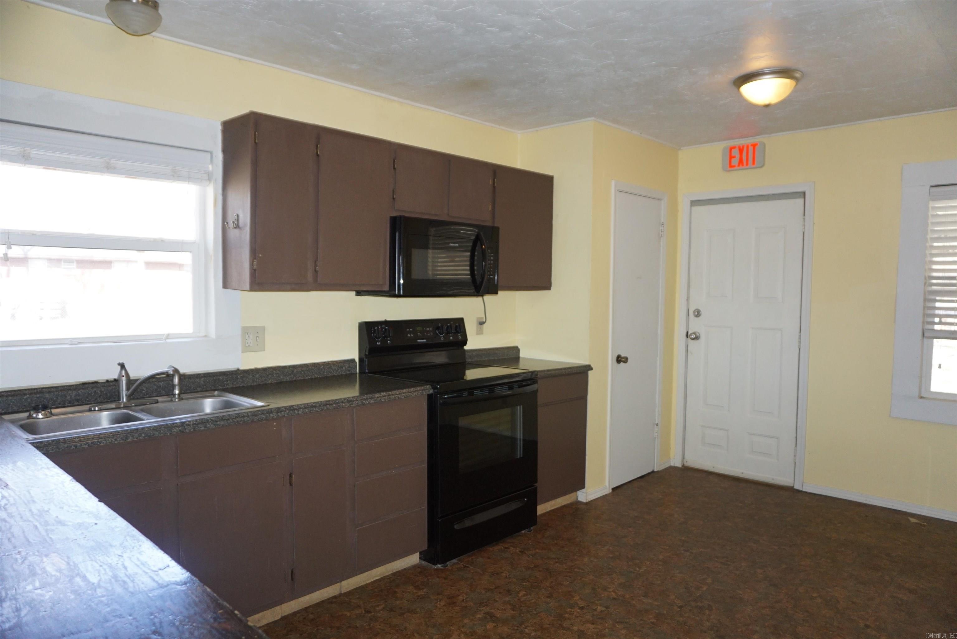 406 S Maple  Searcy, AR