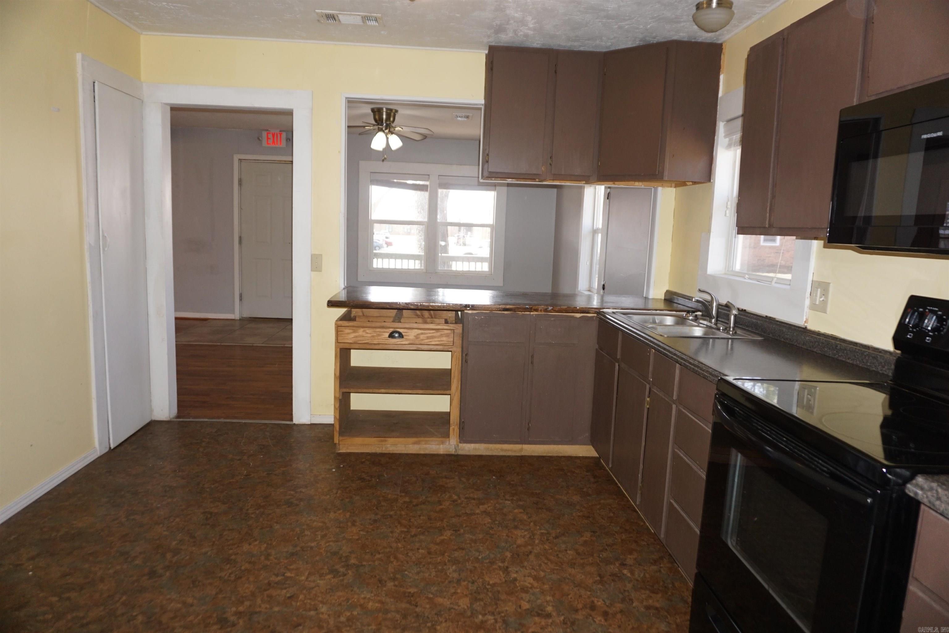 406 S Maple  Searcy, AR
