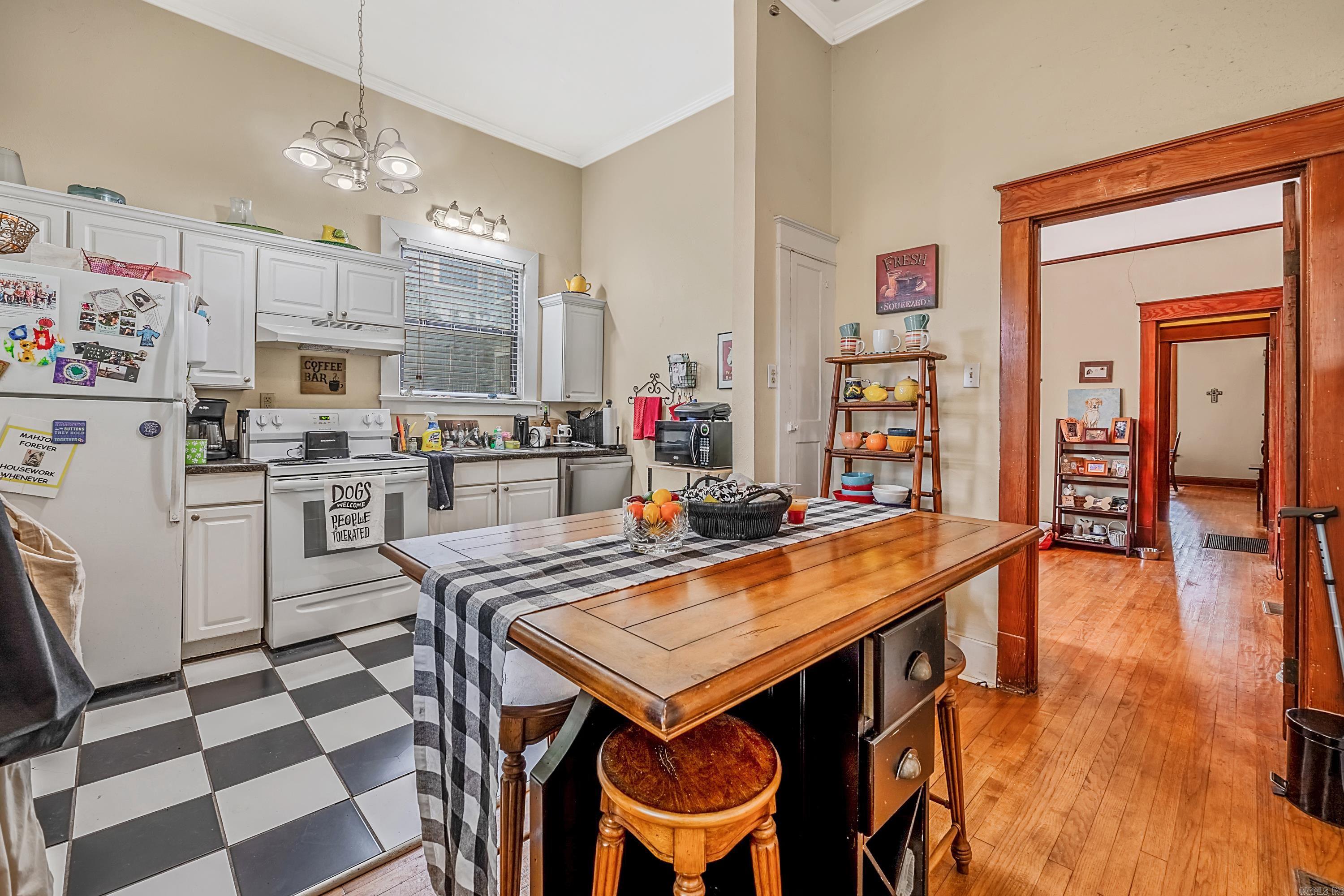 2220 S State  Little Rock, AR